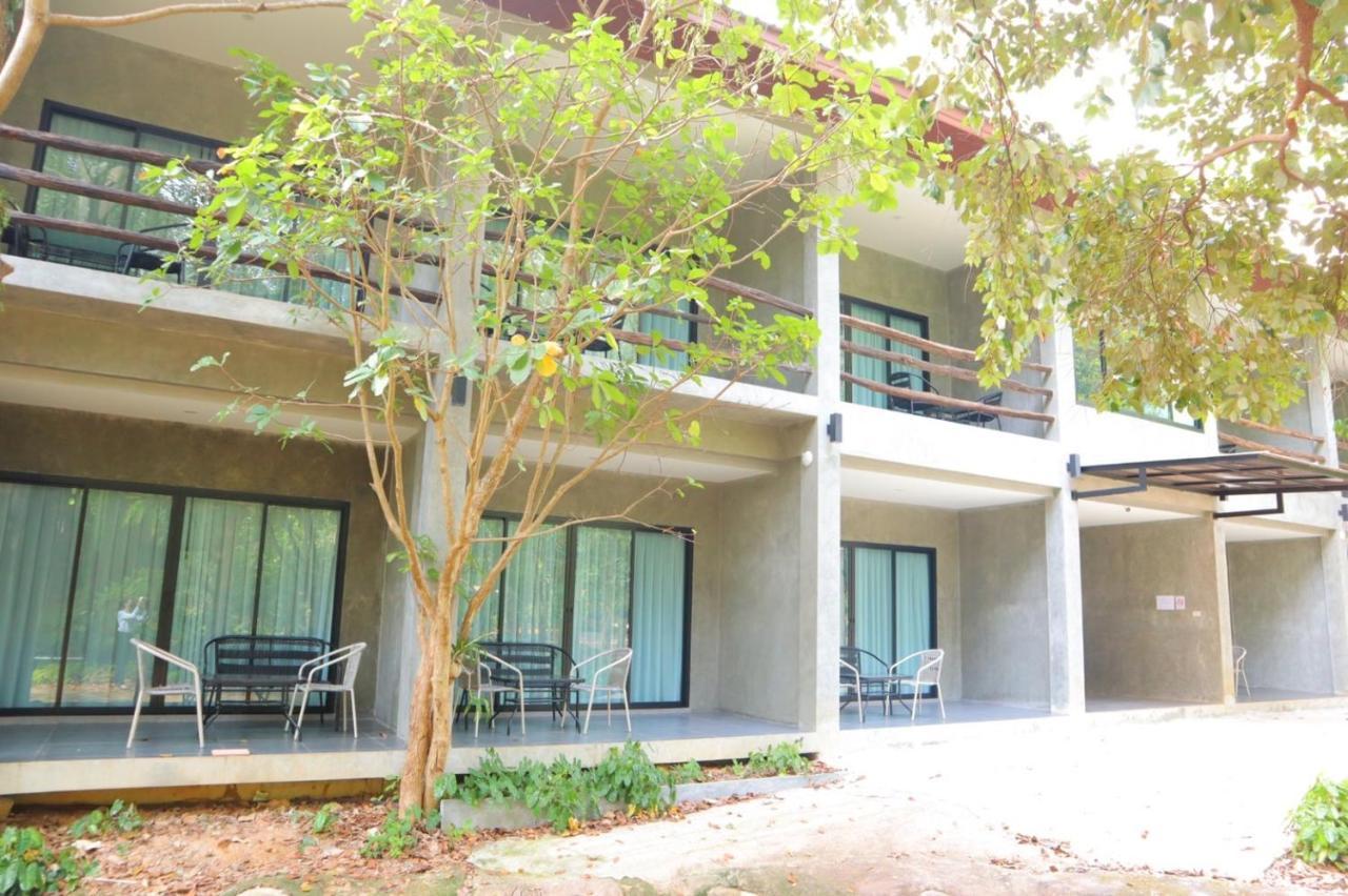 Blues River Resort 4*