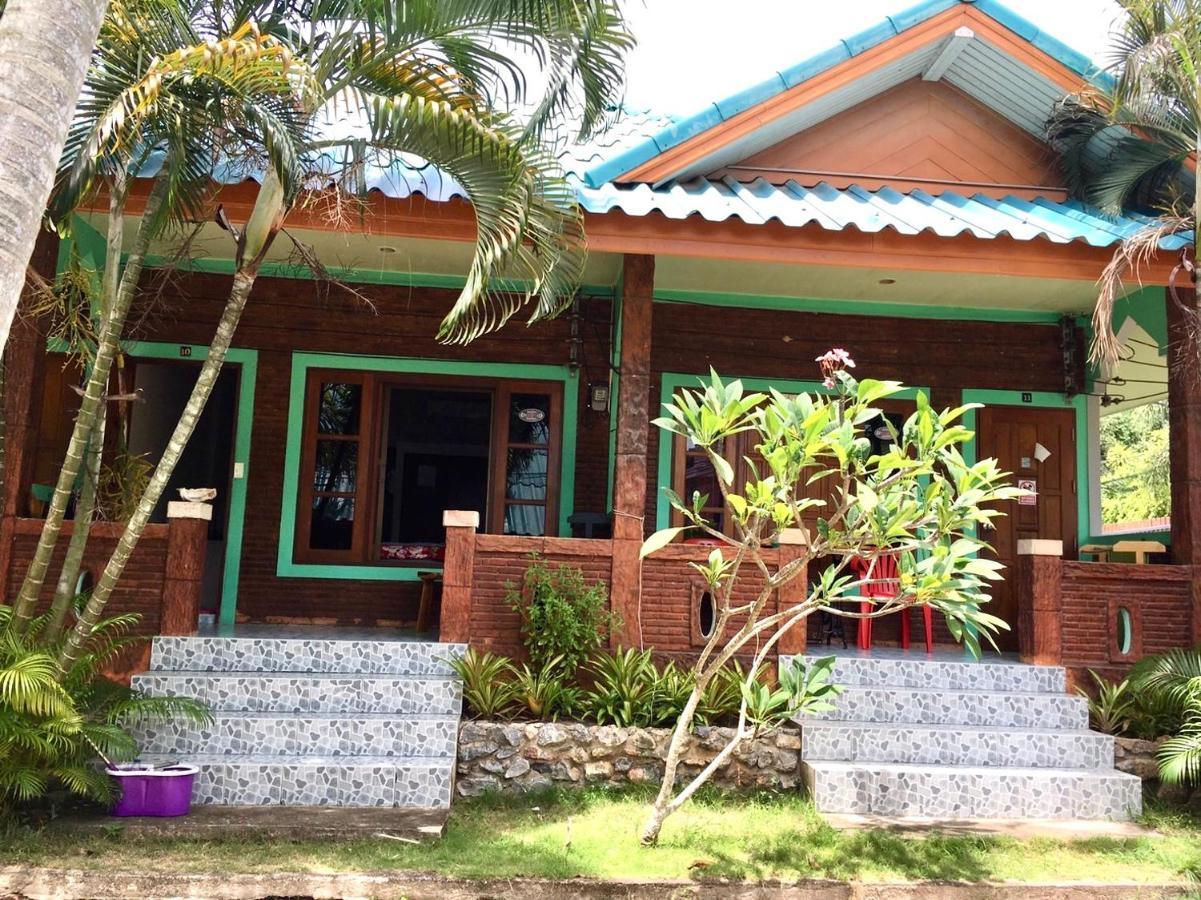 Guest house P'un House Koh Tao