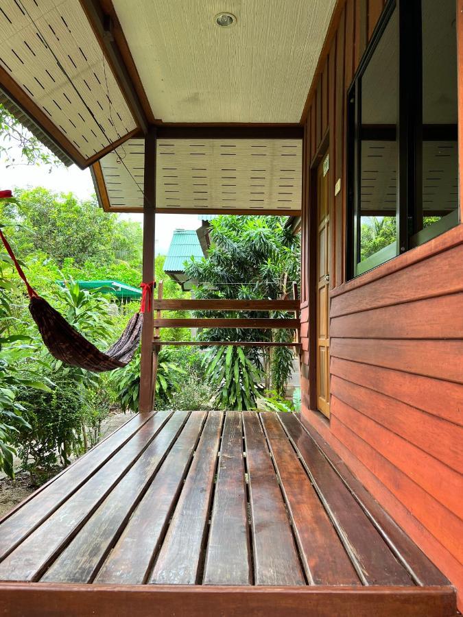 Sandee Holiday park Thong Nai Pan Noi