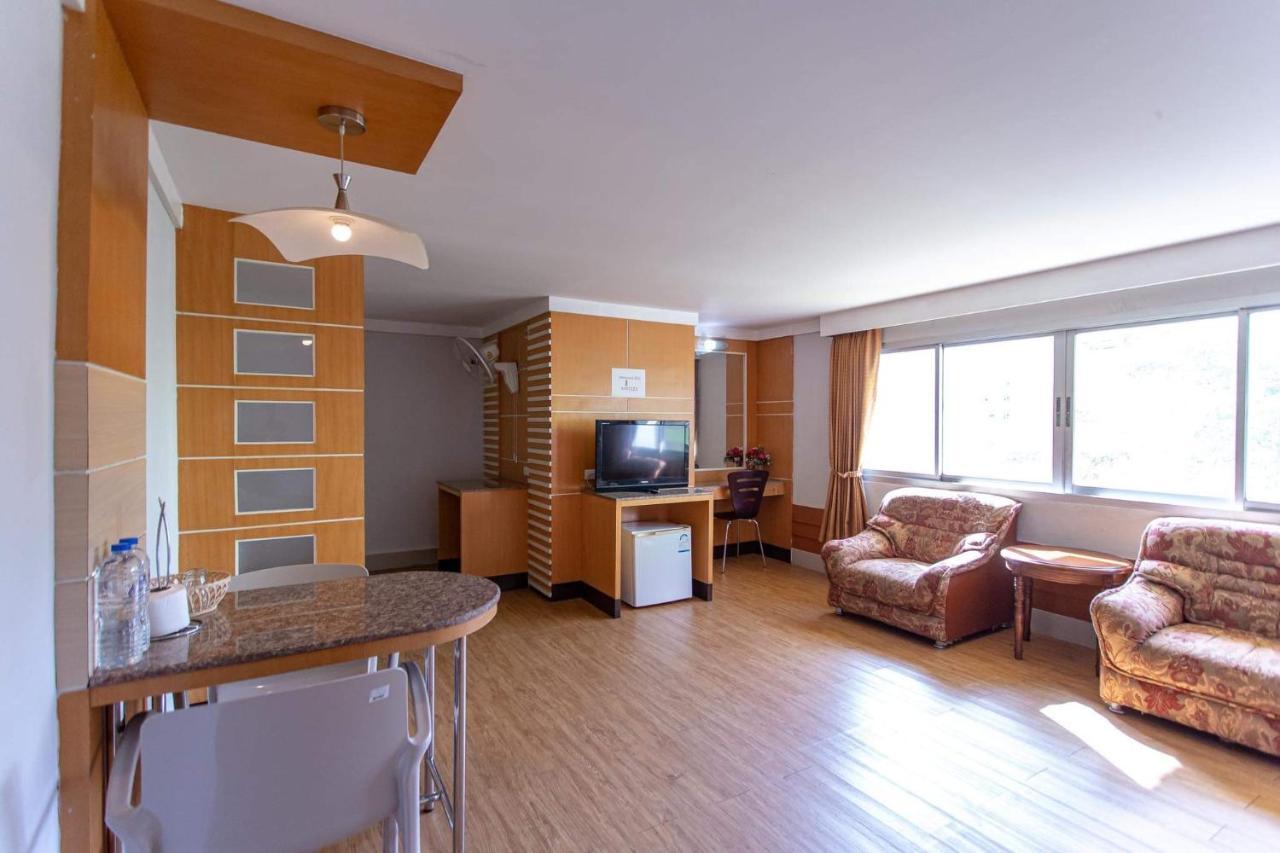 Hotel Satit Grand View 3*
