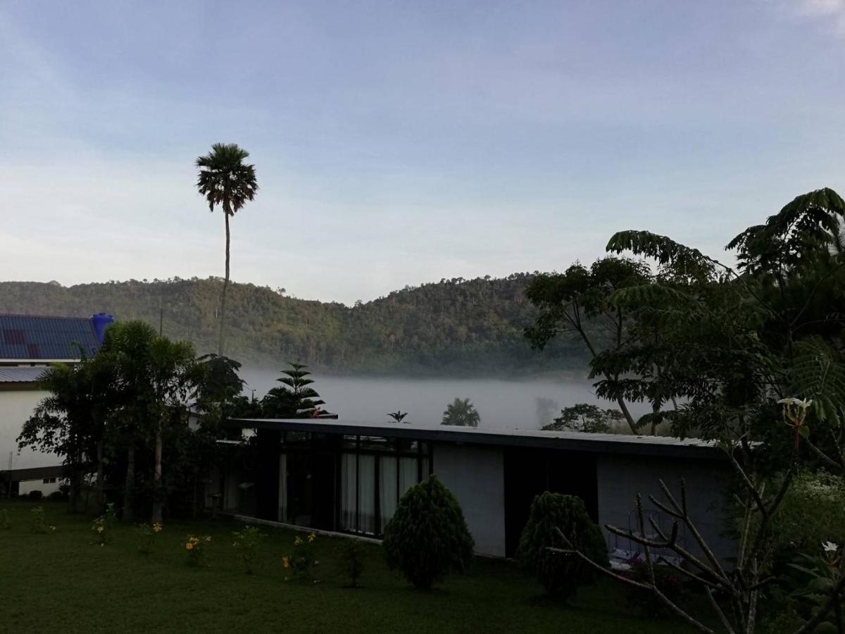 Thanorm Rak Khao Kho