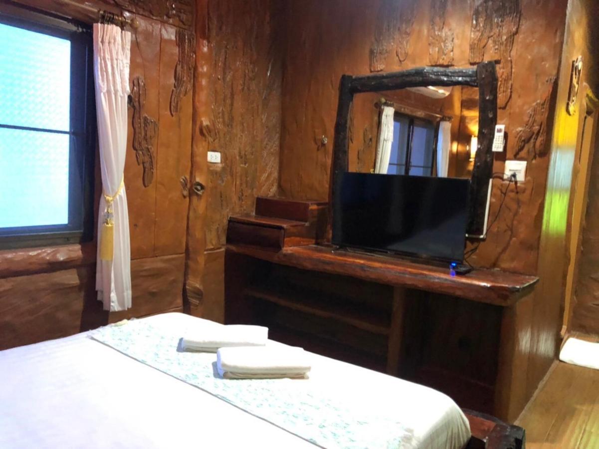 Saiyok River House Resort Sai Yok