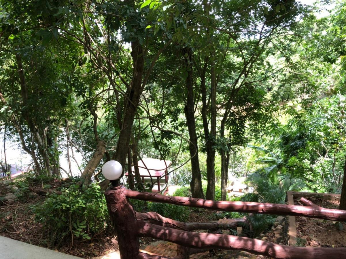 Saiyok River House 3* Sai Yok