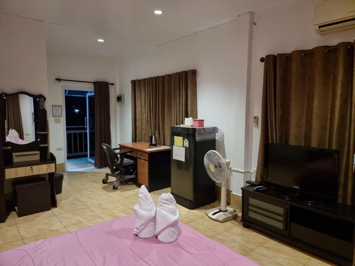 Baan Sabaijai Resort That Phanom