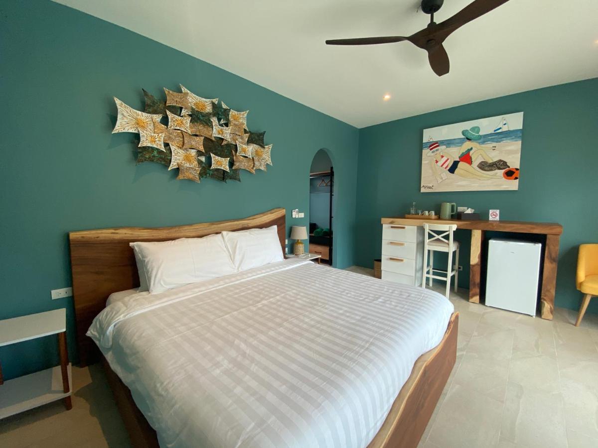 Le Petit Saint Tropez 4*