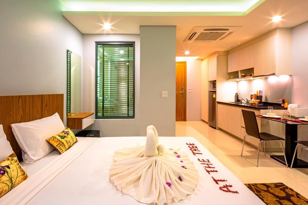 At The Tree Phuket 4*
