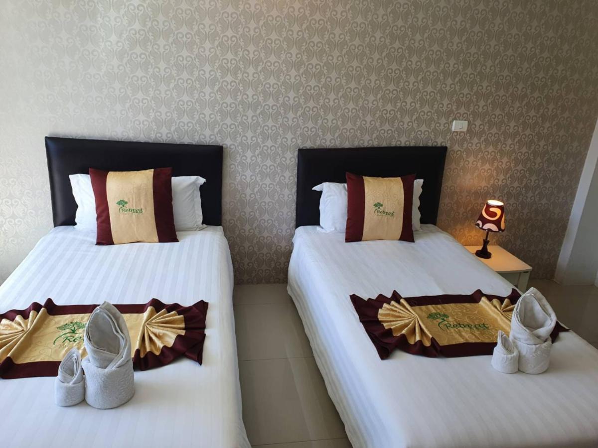 Hotel Retreat Pattaya 4*