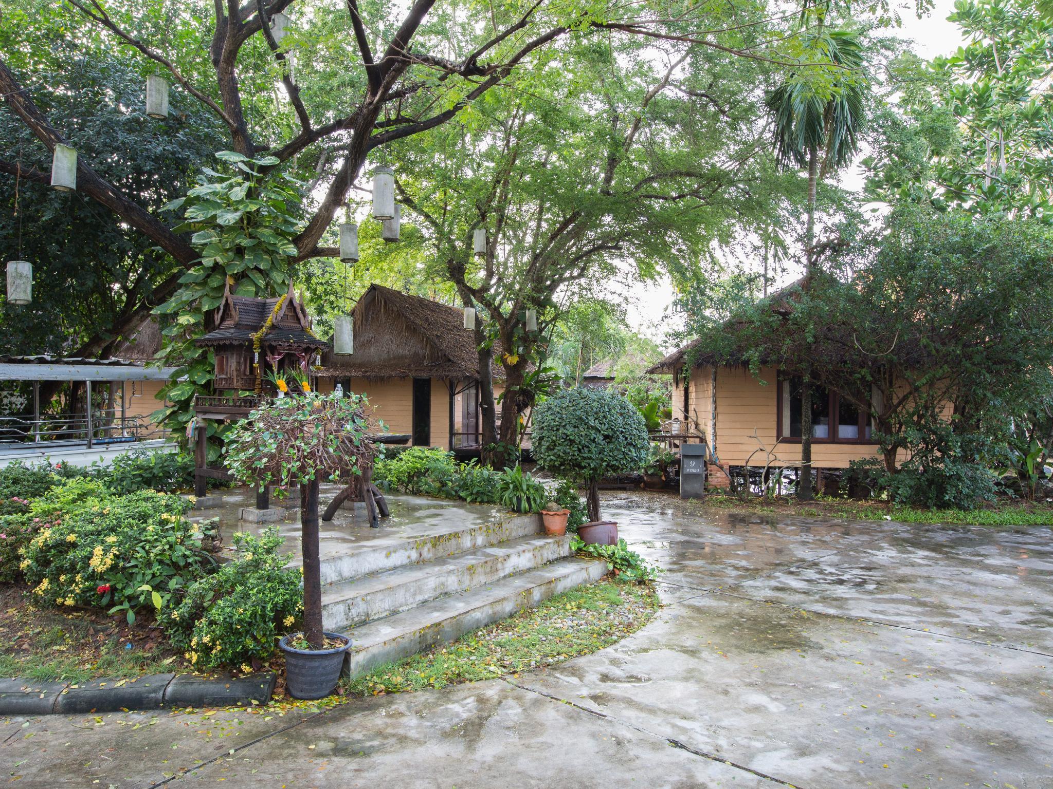 Resort Inrawadee