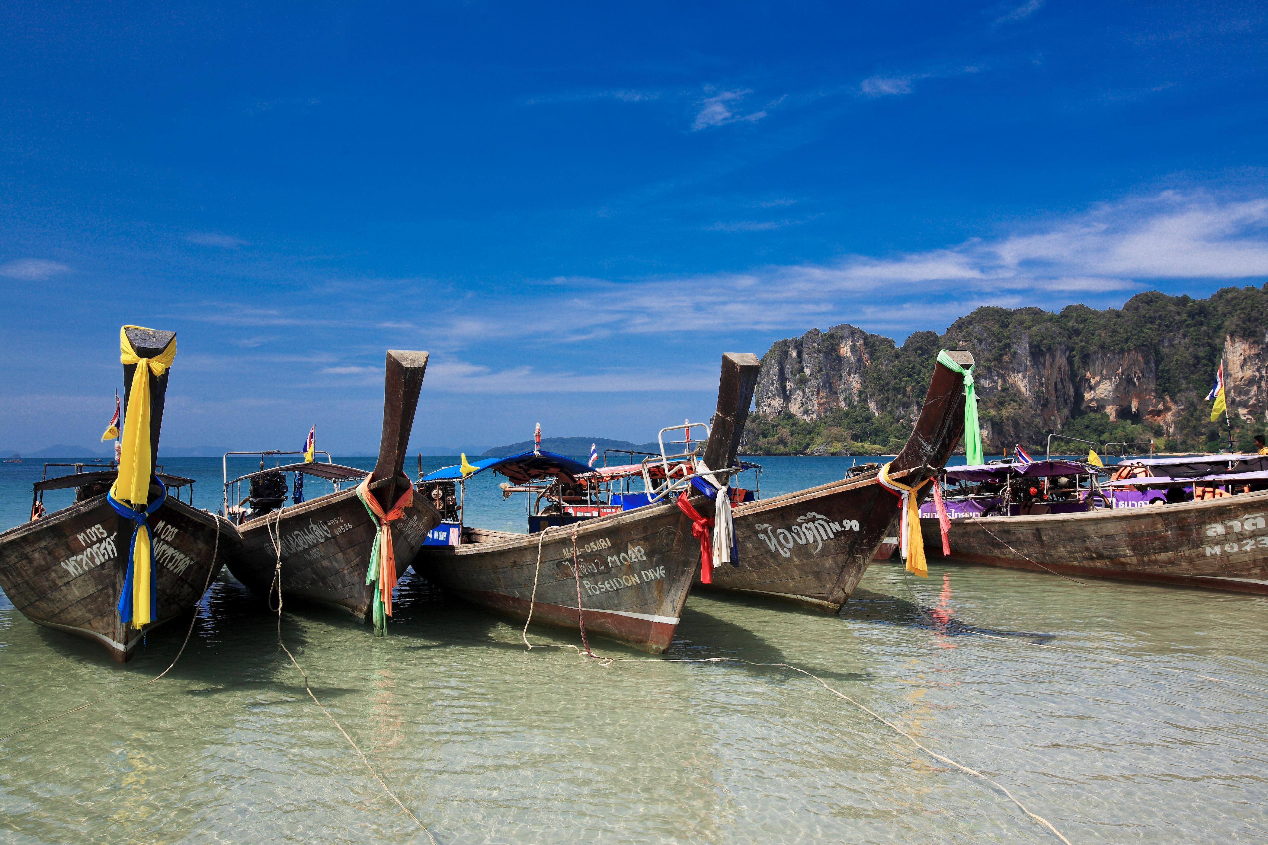 Resort Bay &