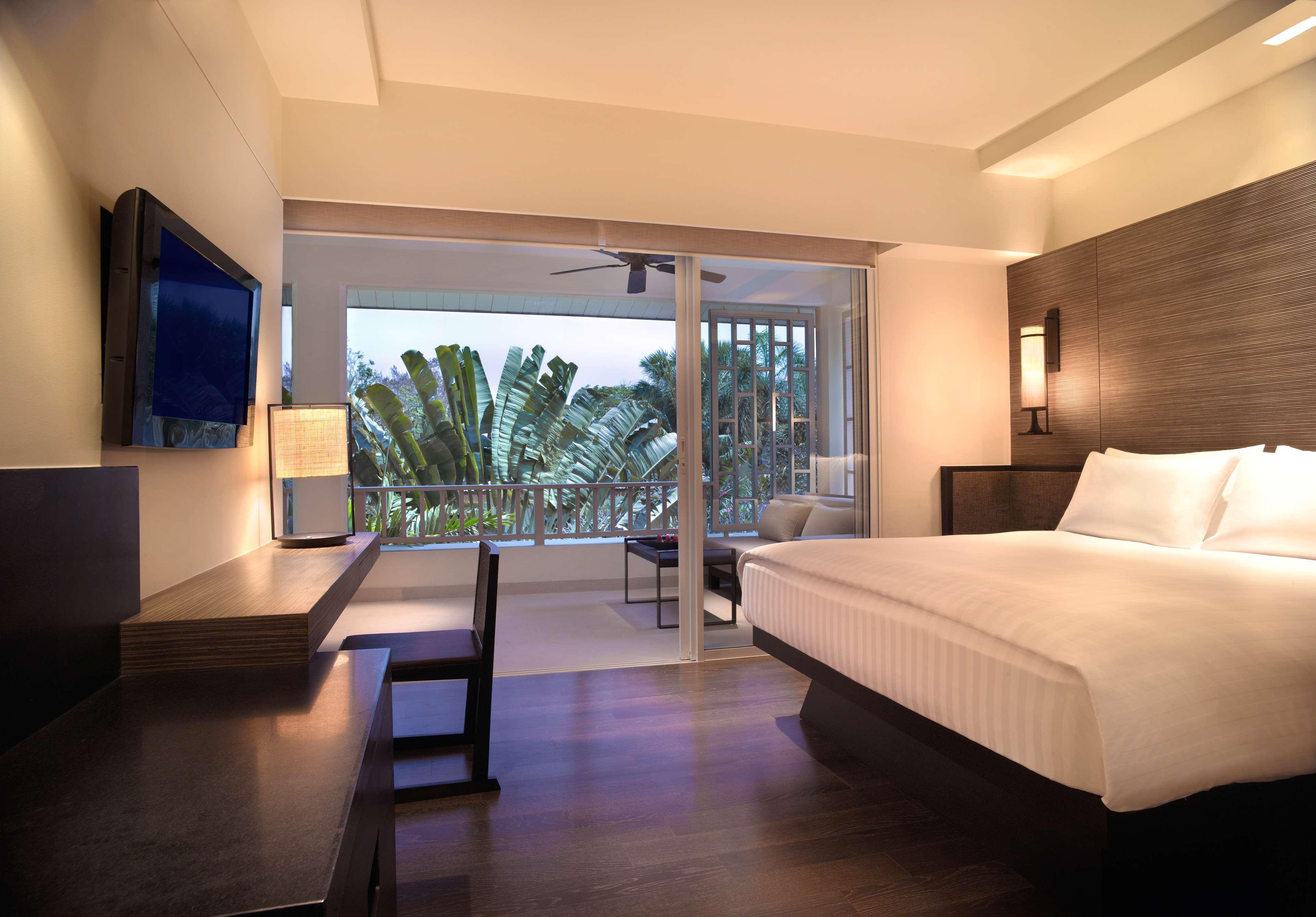 Hyatt Regency 5*