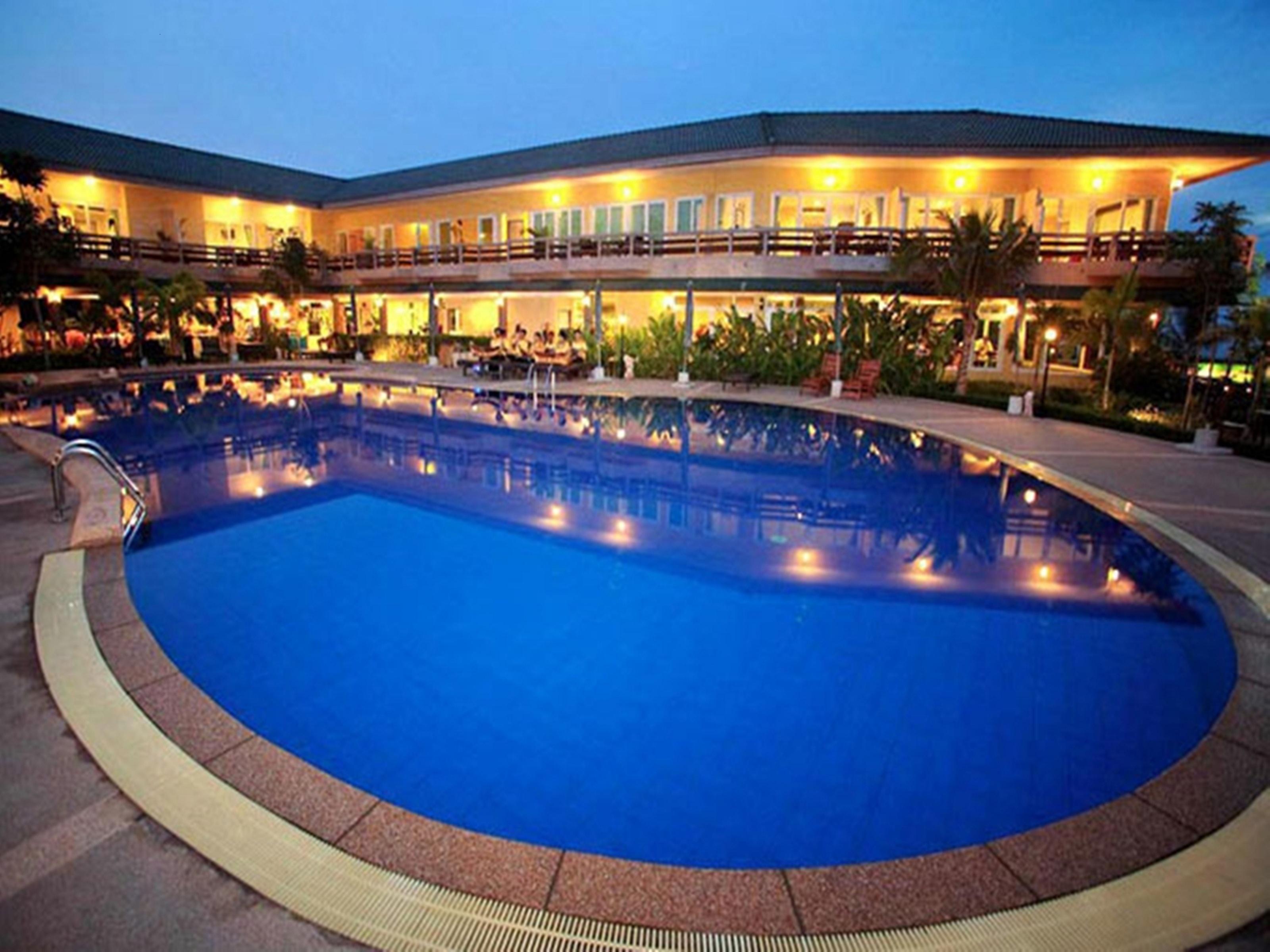 Hotel Bacchus 3*