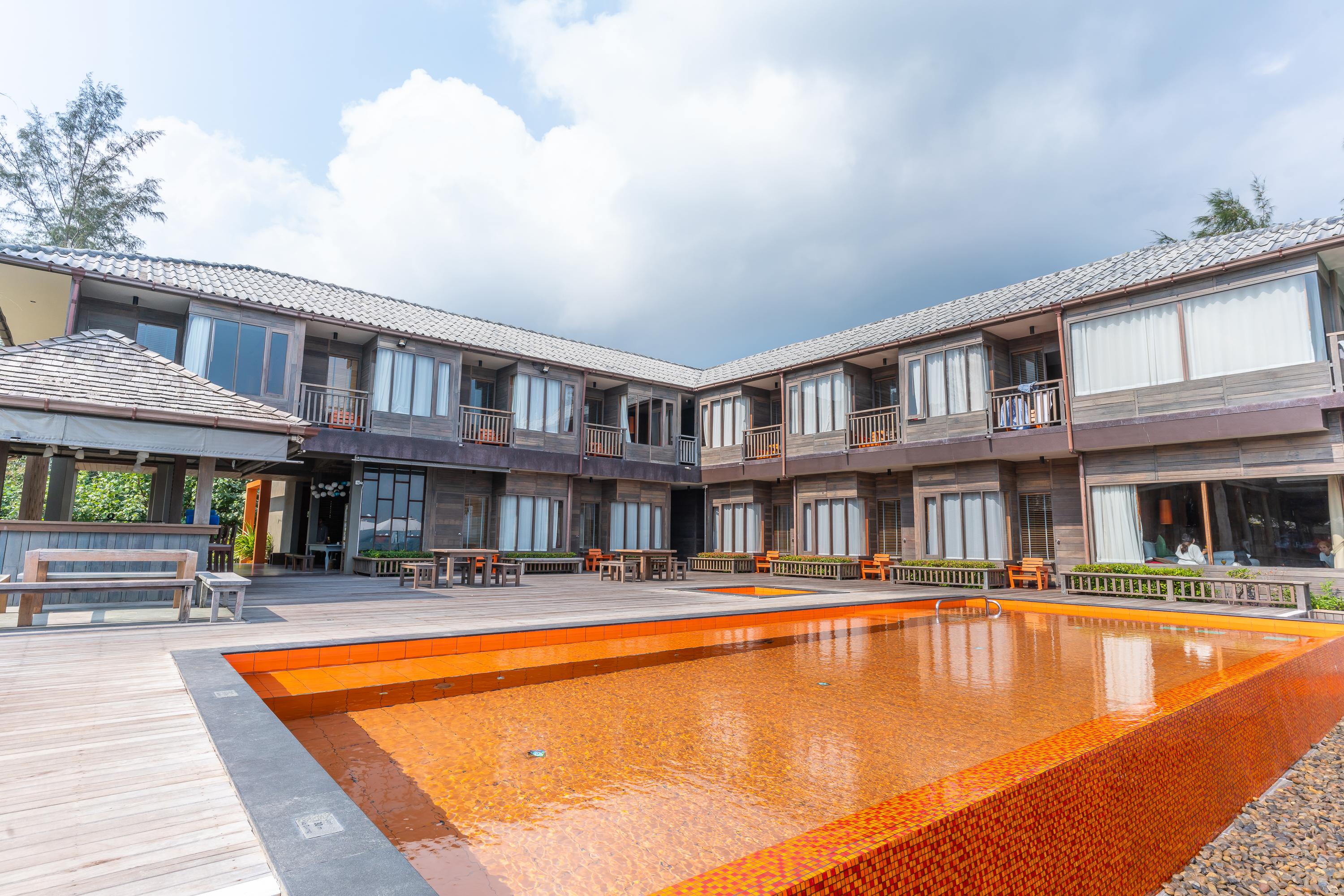 Resort Baan Ploy Sea