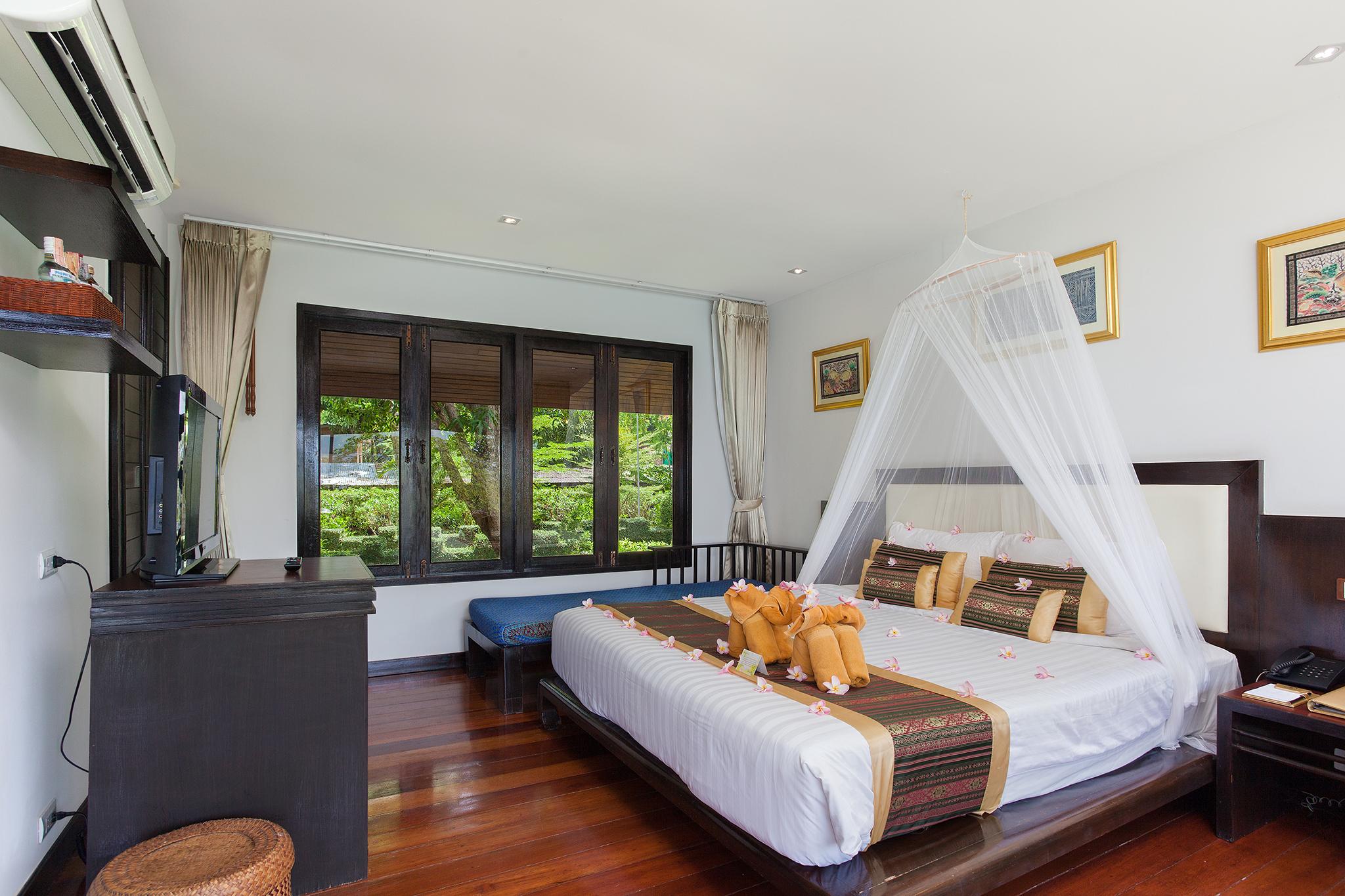 Natural Resort Phi Phi Don