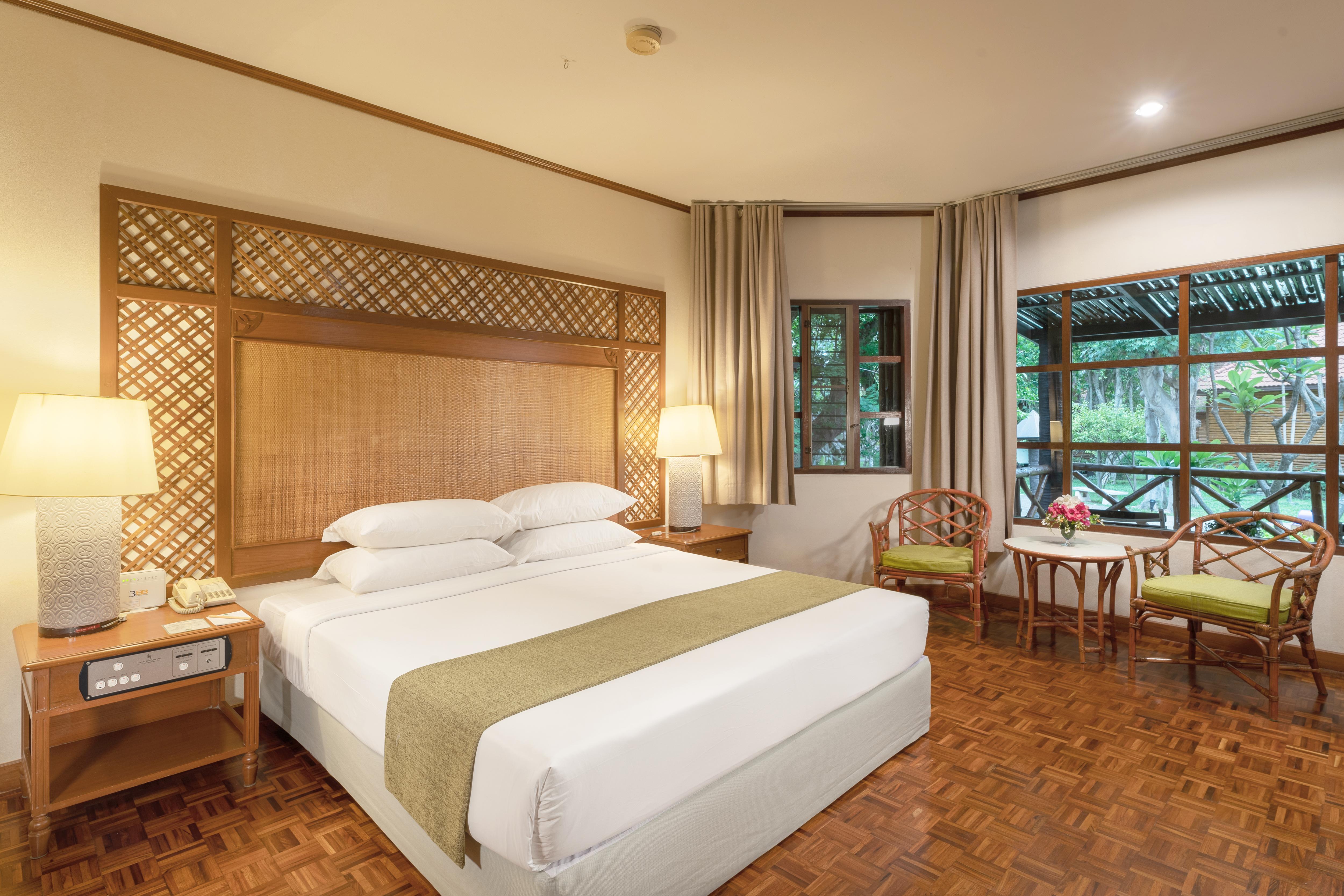 Regent - Chalet, Hua Hin Resort 3*