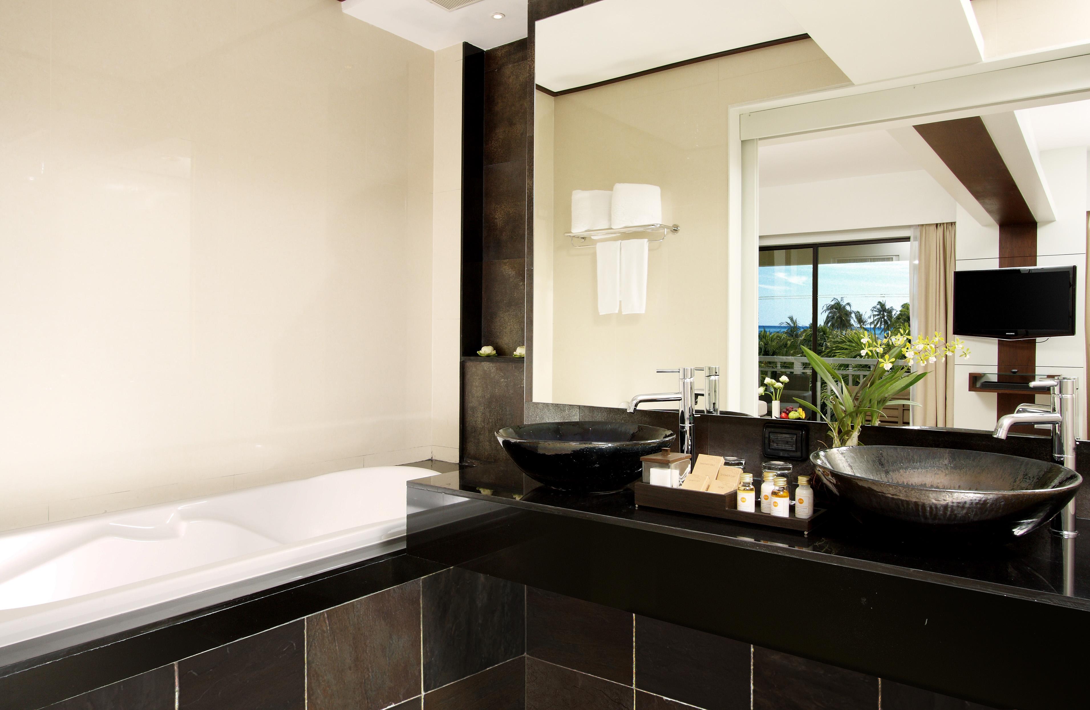Phuket Hotel