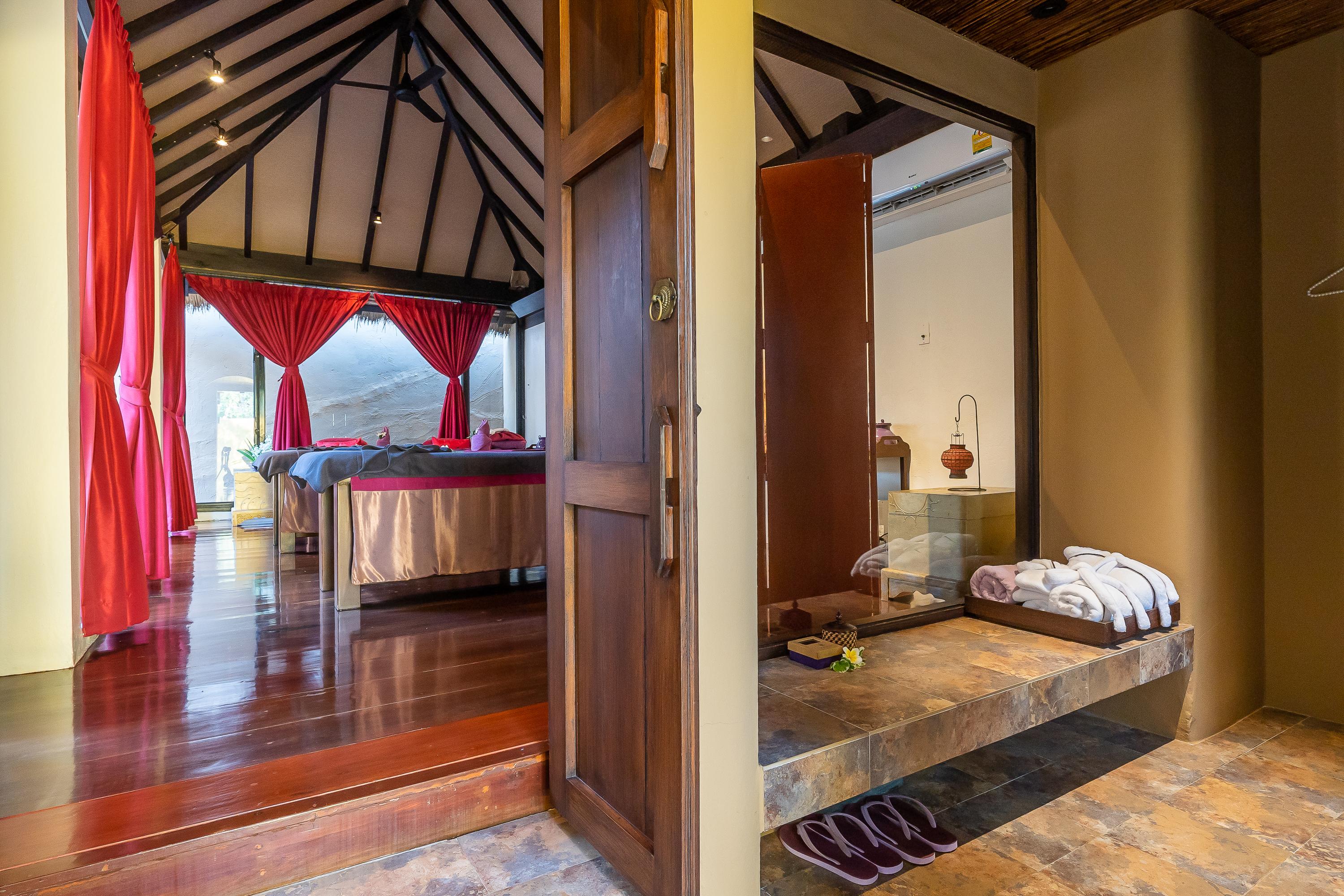 Paradee (adults Only) 5*