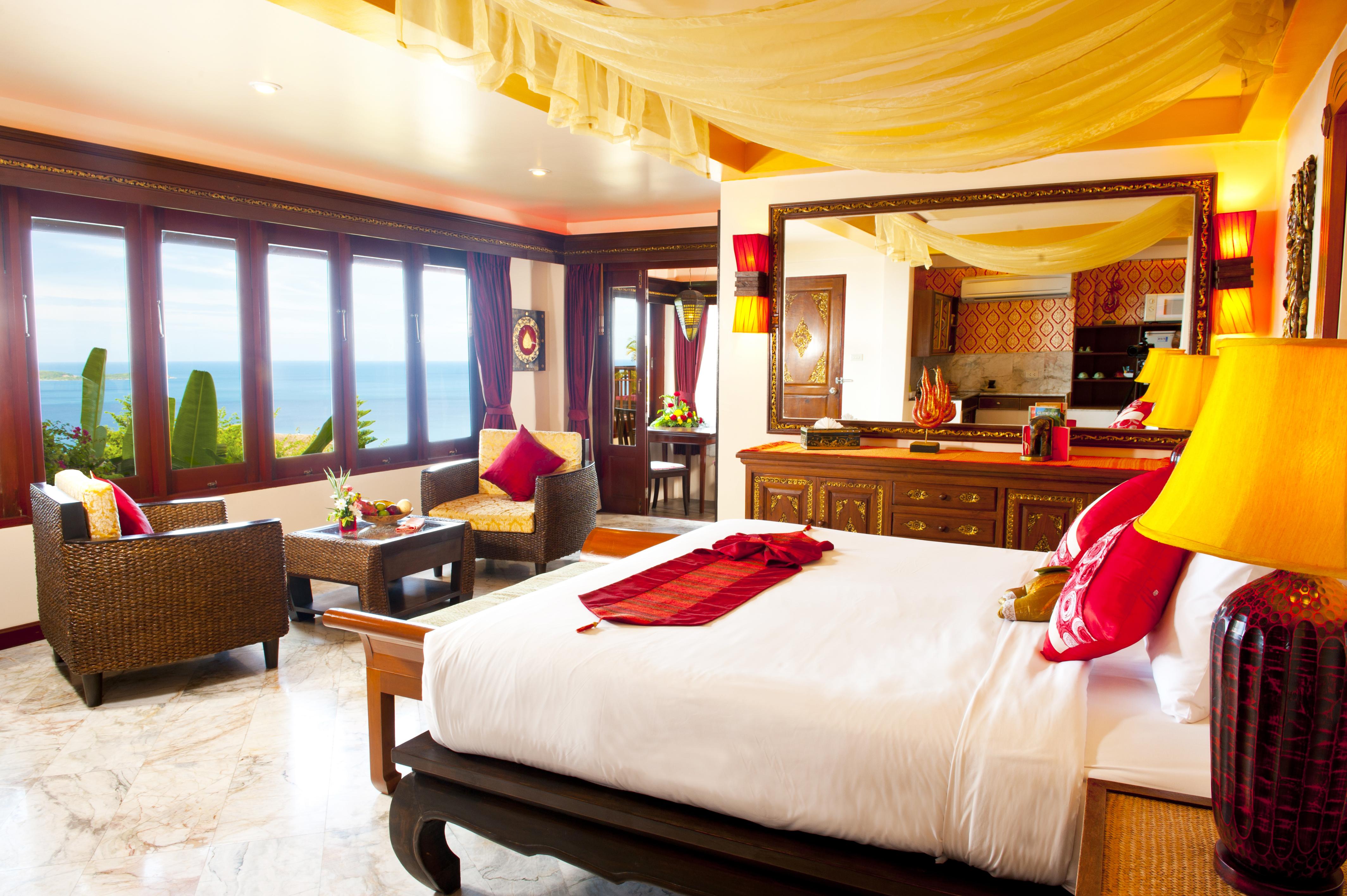 Sandalwood Luxury Resort 5*