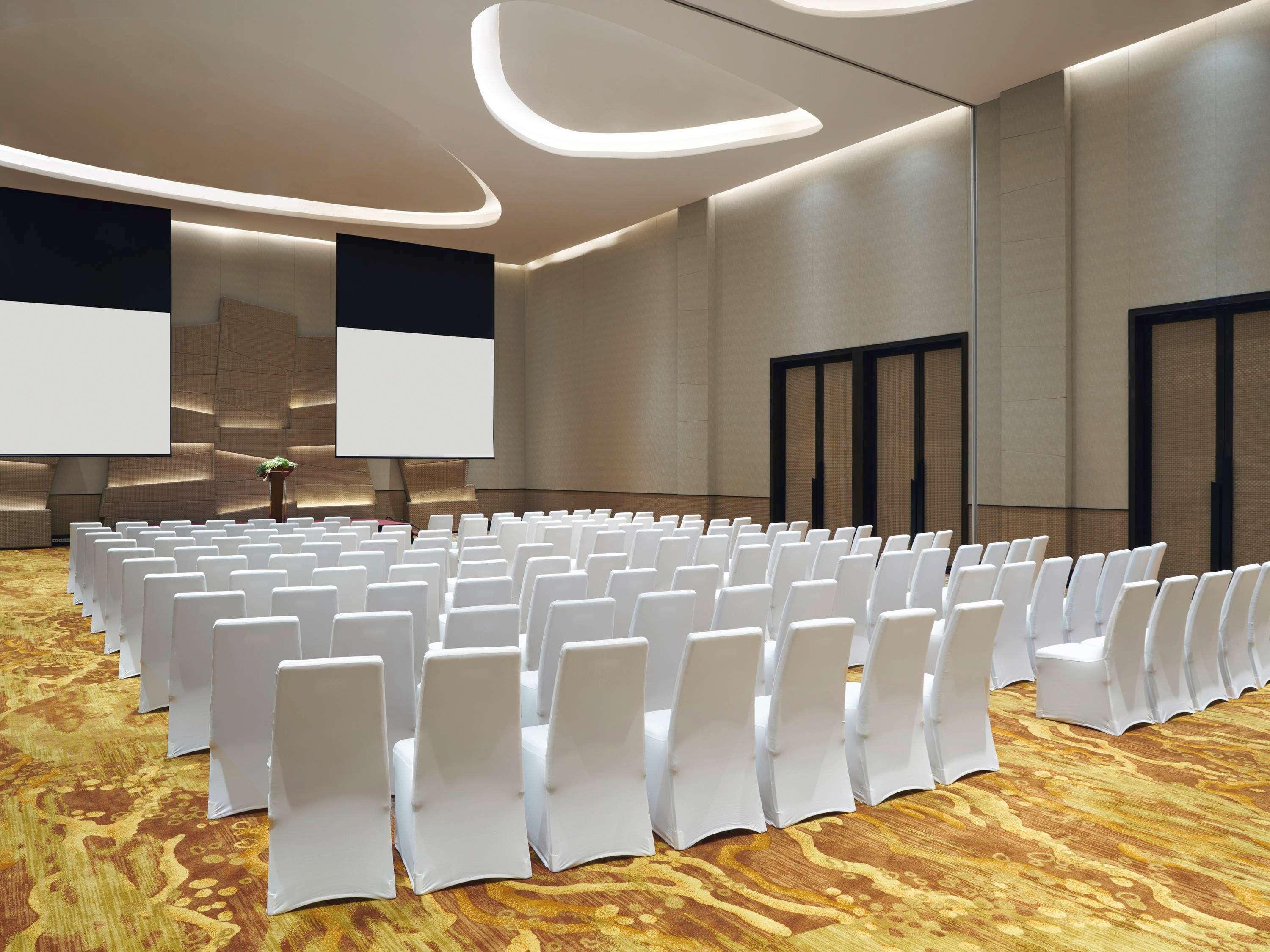 Moevenpick Siam Na Jomtien Pattaya
