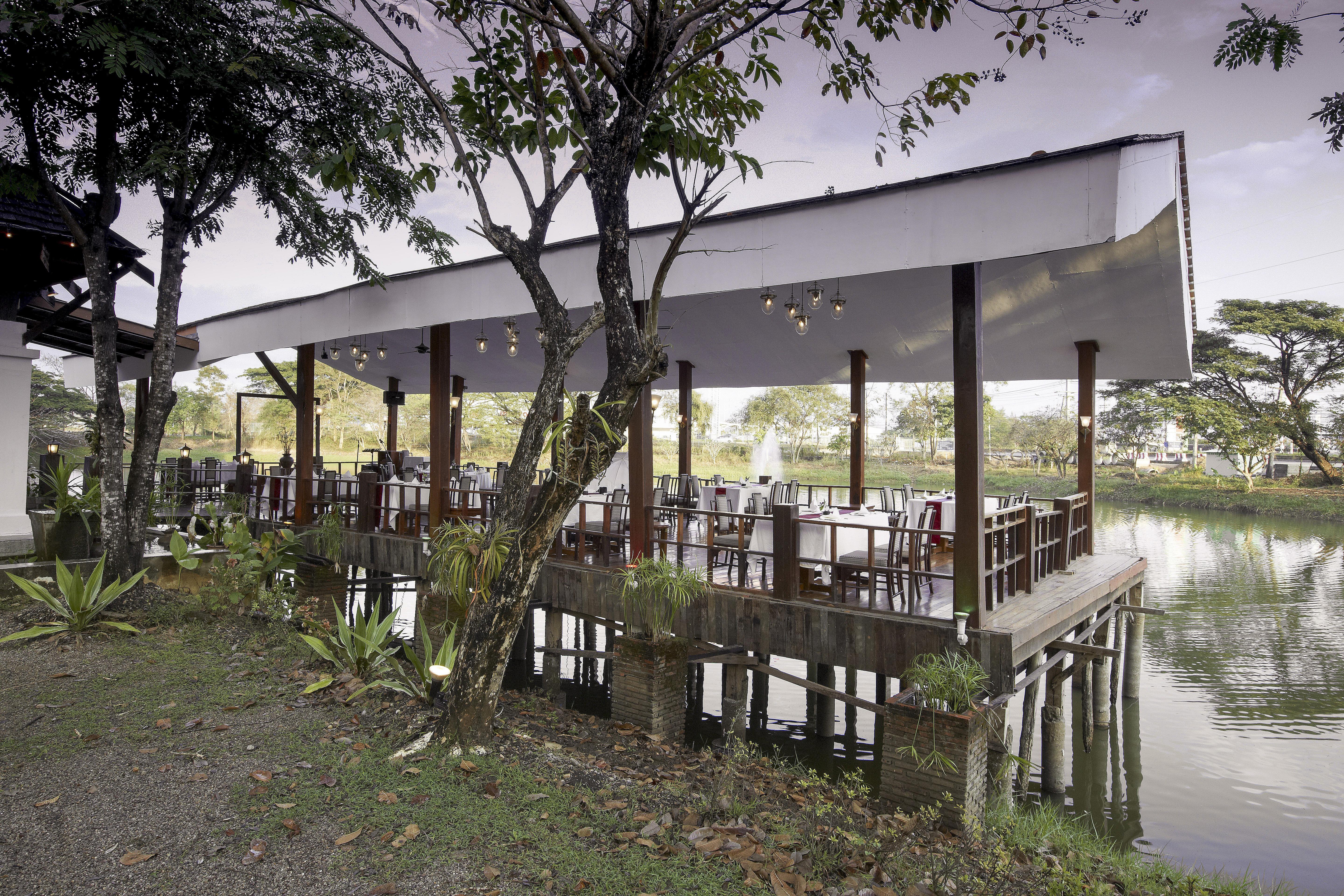 Resort Centara Life