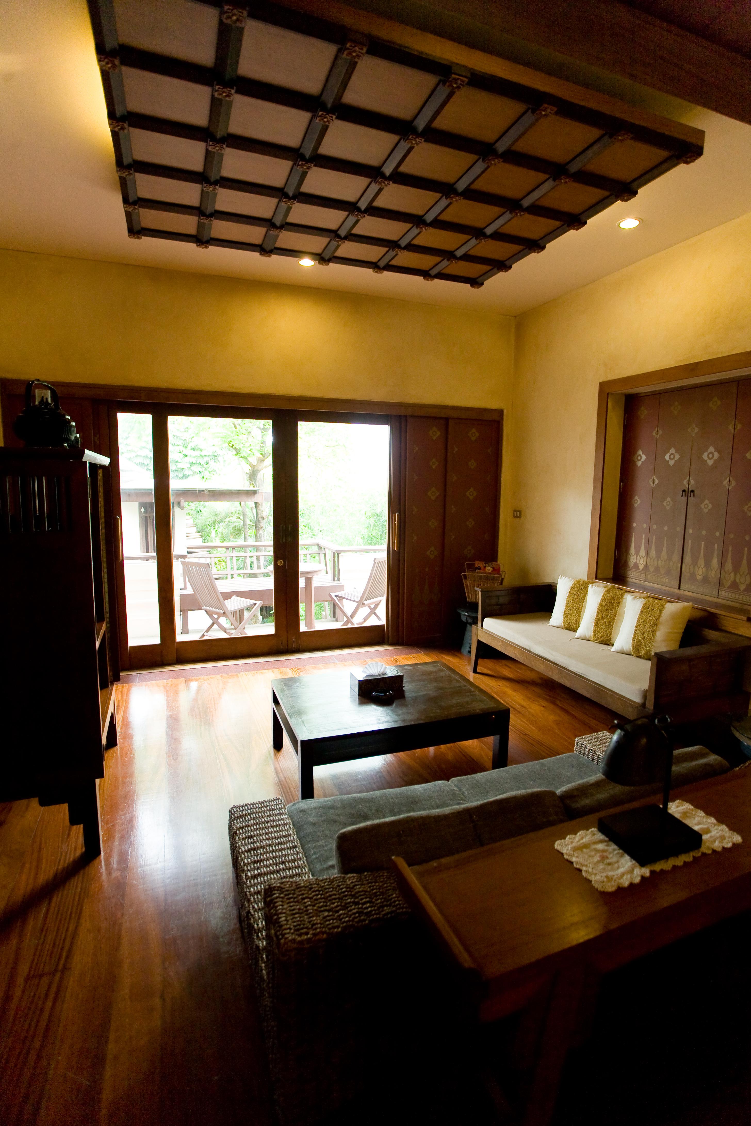 Montien House - Sha