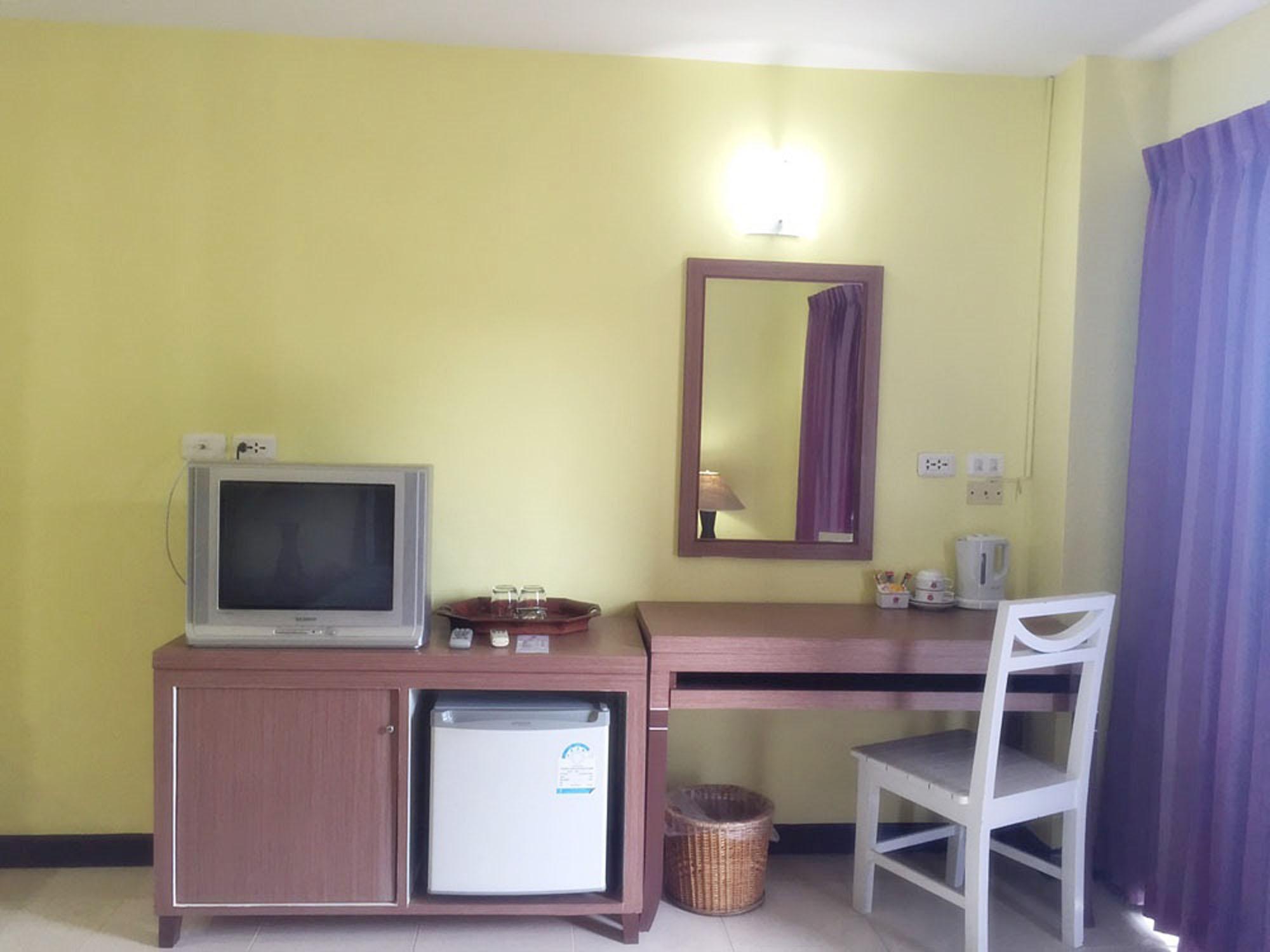 Eastiny Hotel 4*