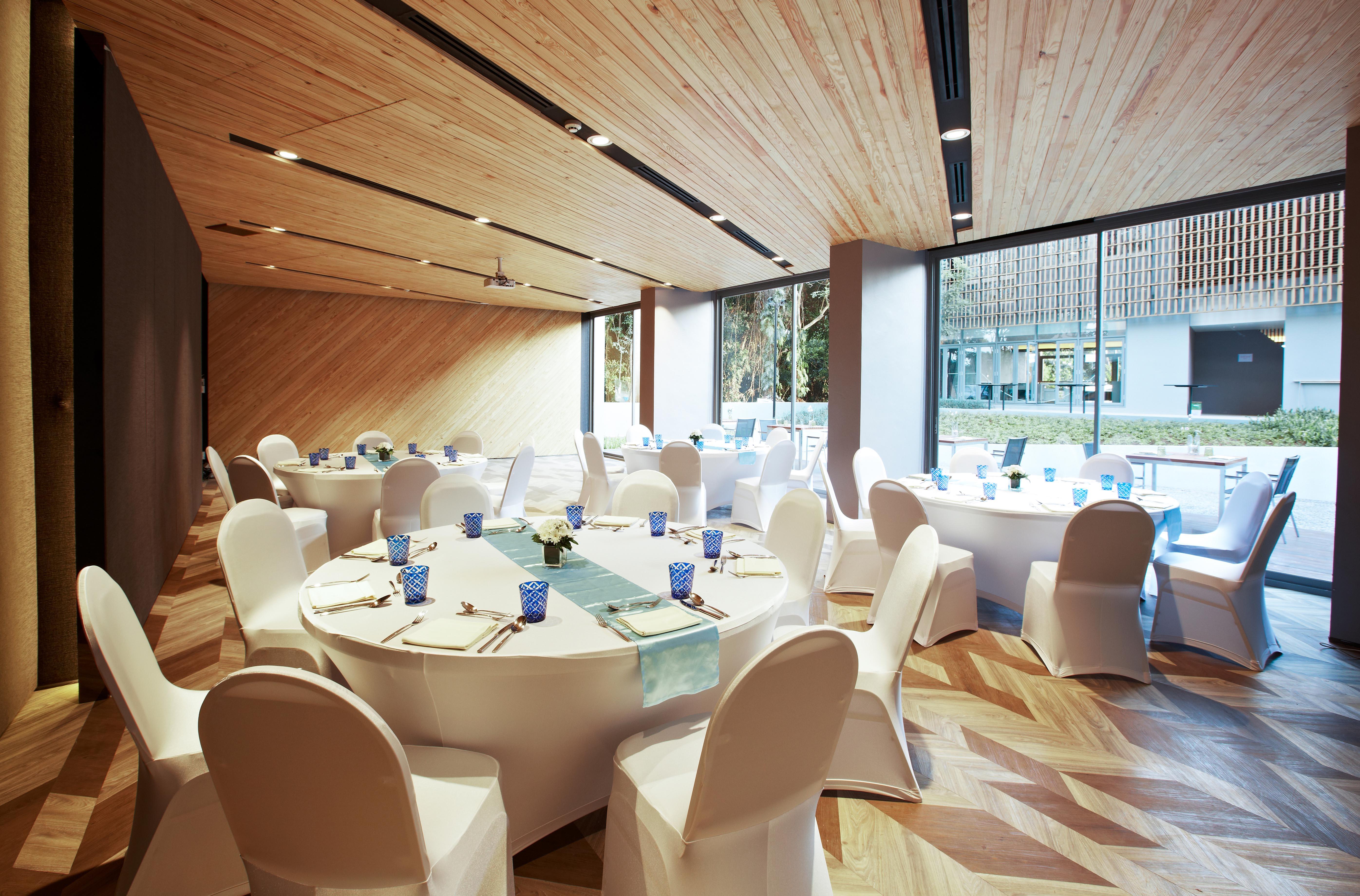 Centara Q Rayong 4* Mae Phim