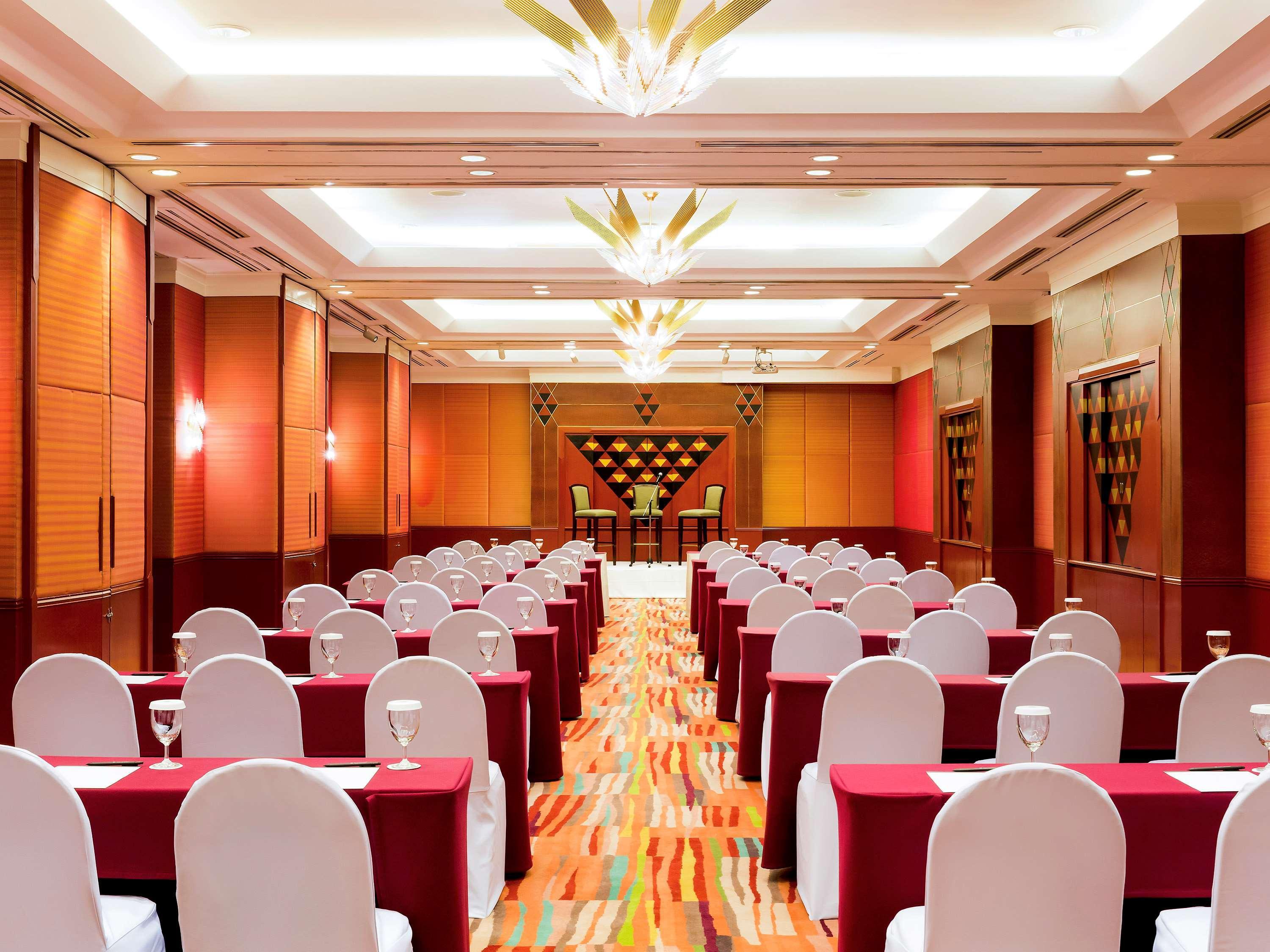 Hotel Pullman Raja Orchid 5*