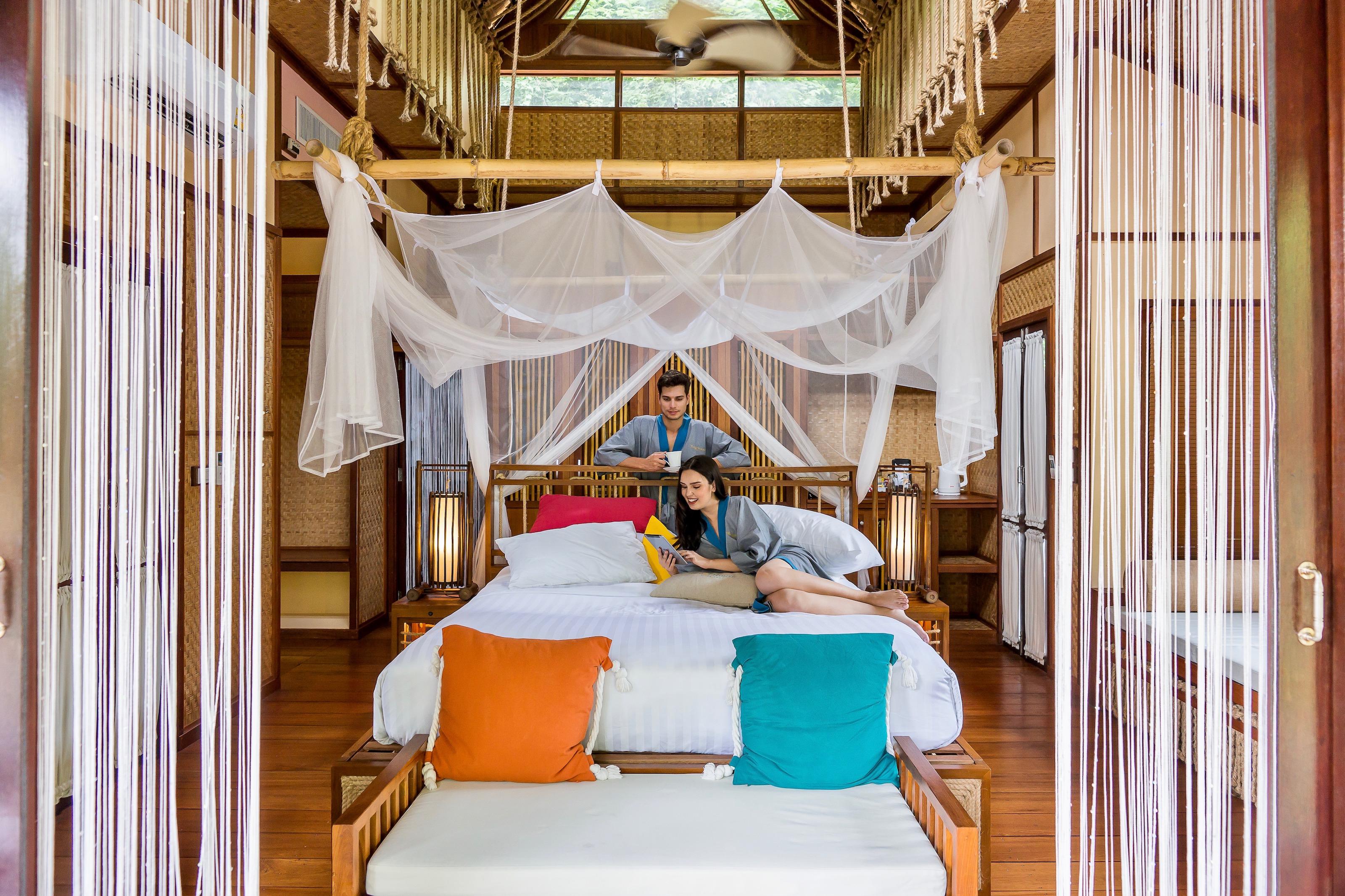 Resort The Float House River Kwai 4*