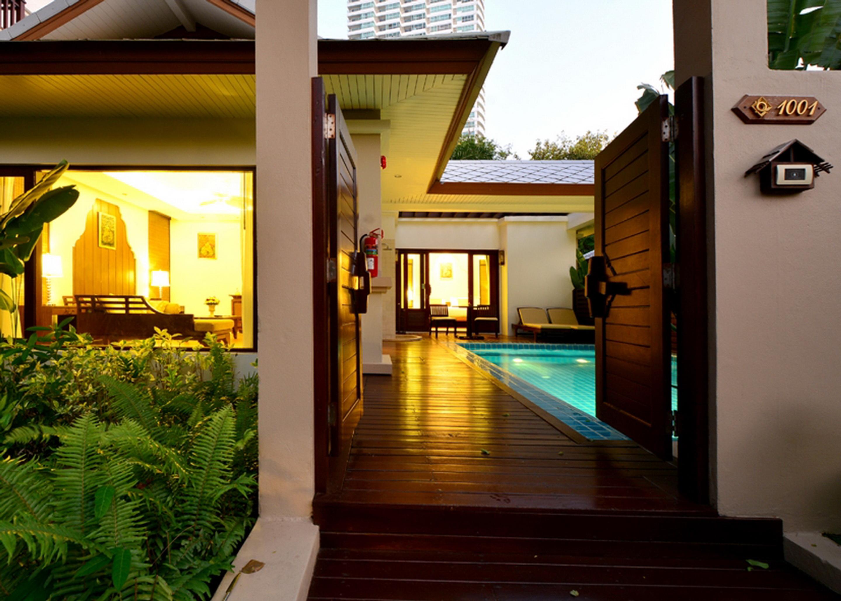 Ravindra & - Sha Extra Resort 5*