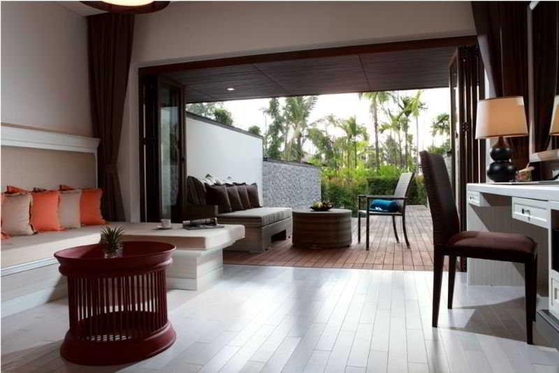 Resort Natai Beach Resort 5*