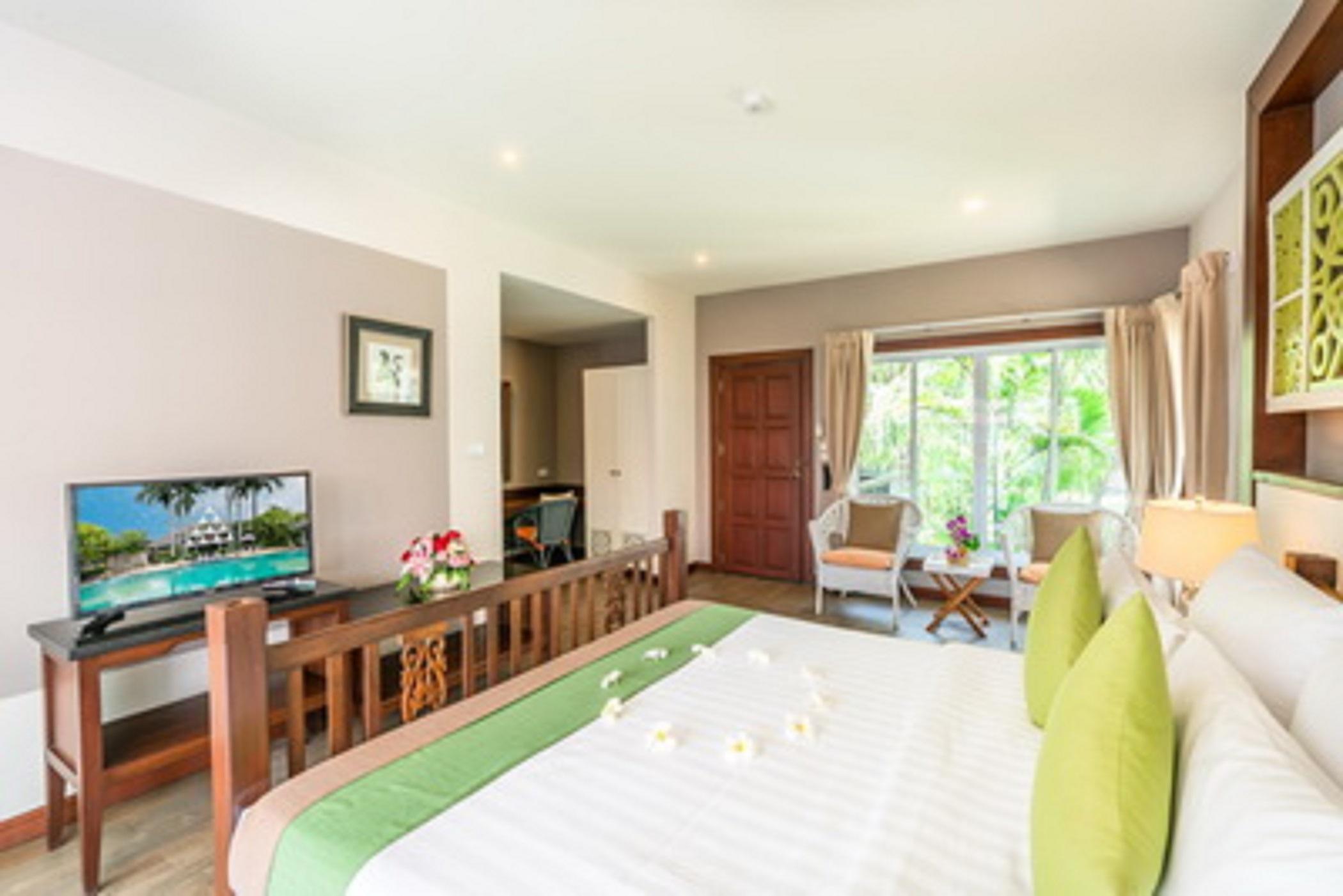 Le Charme Historical Park 4*