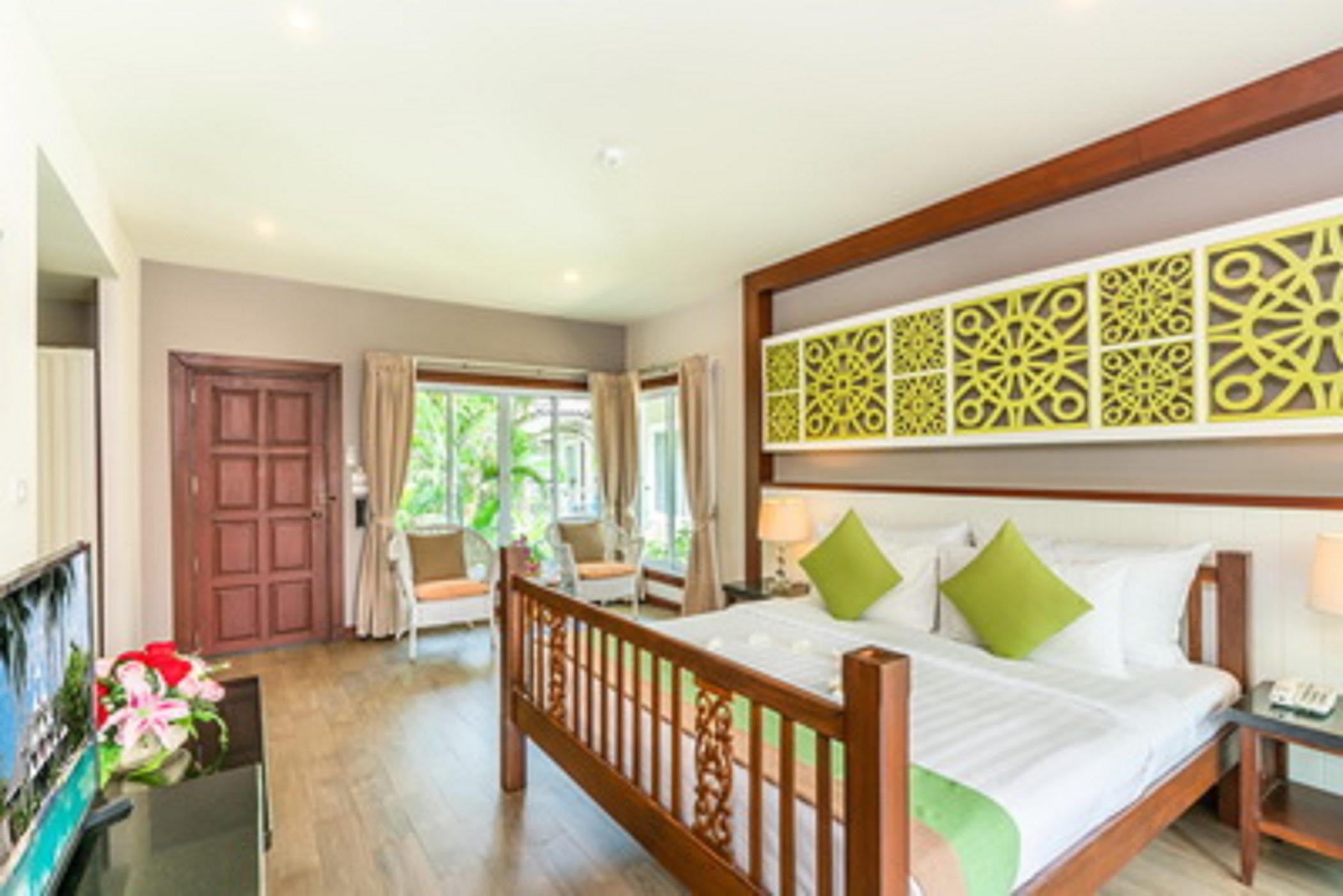 Le Charme Historical Park Hotel 4*