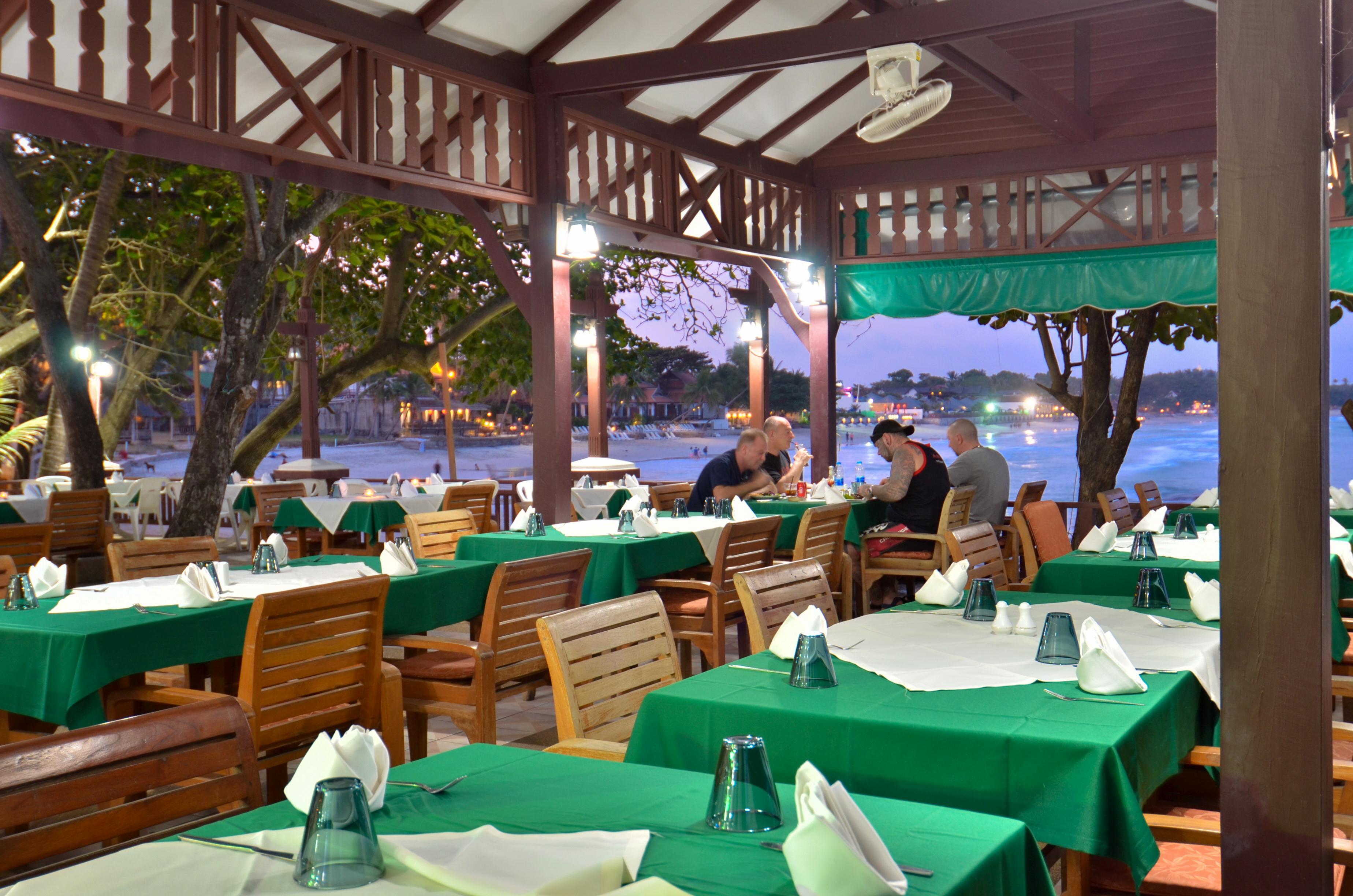First Resort Chaweng (Koh Samui)