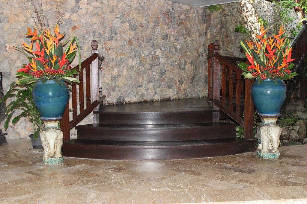 Anavana Resort