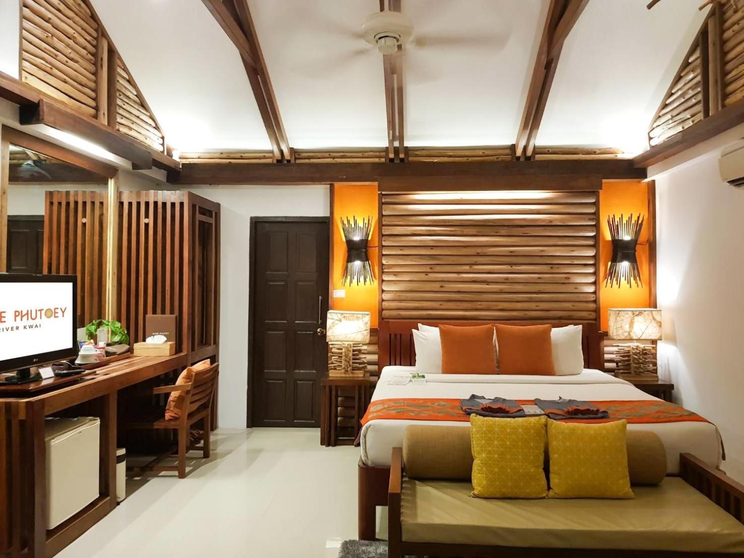 Phutoey River Kwai Hotspring & Nature Resort