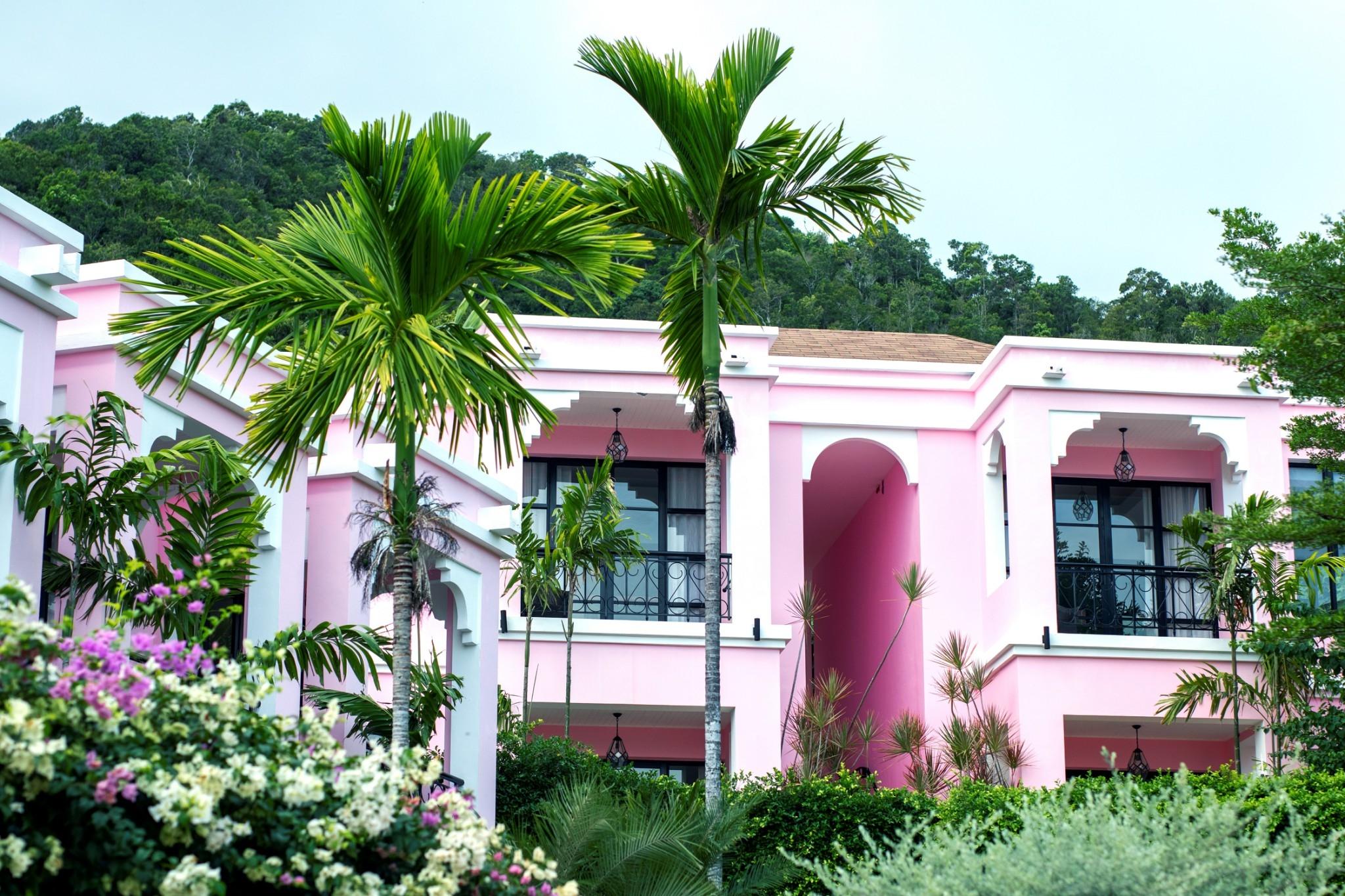 Absolute Sanctuary (adults Only) 4*