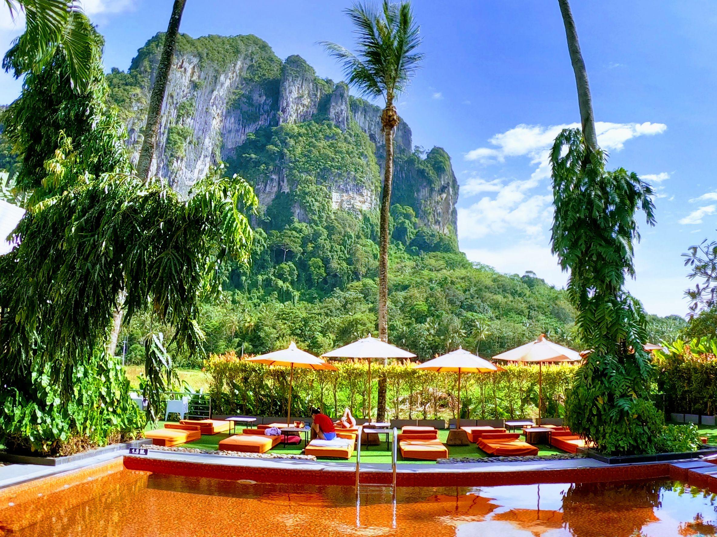 Resort Aonang Paradise Krabi 3*