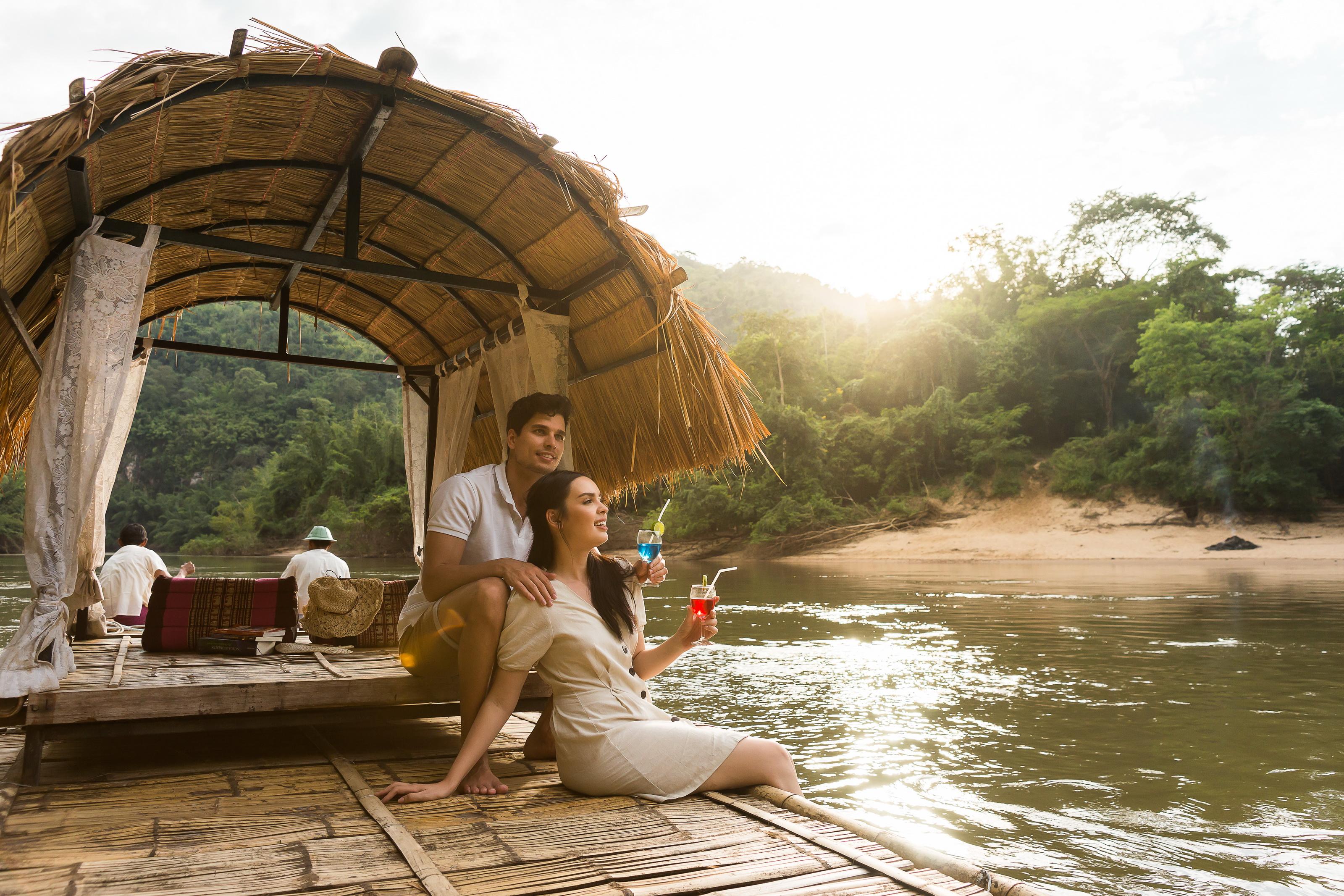 Hotel River Kwai Jungle Rafts