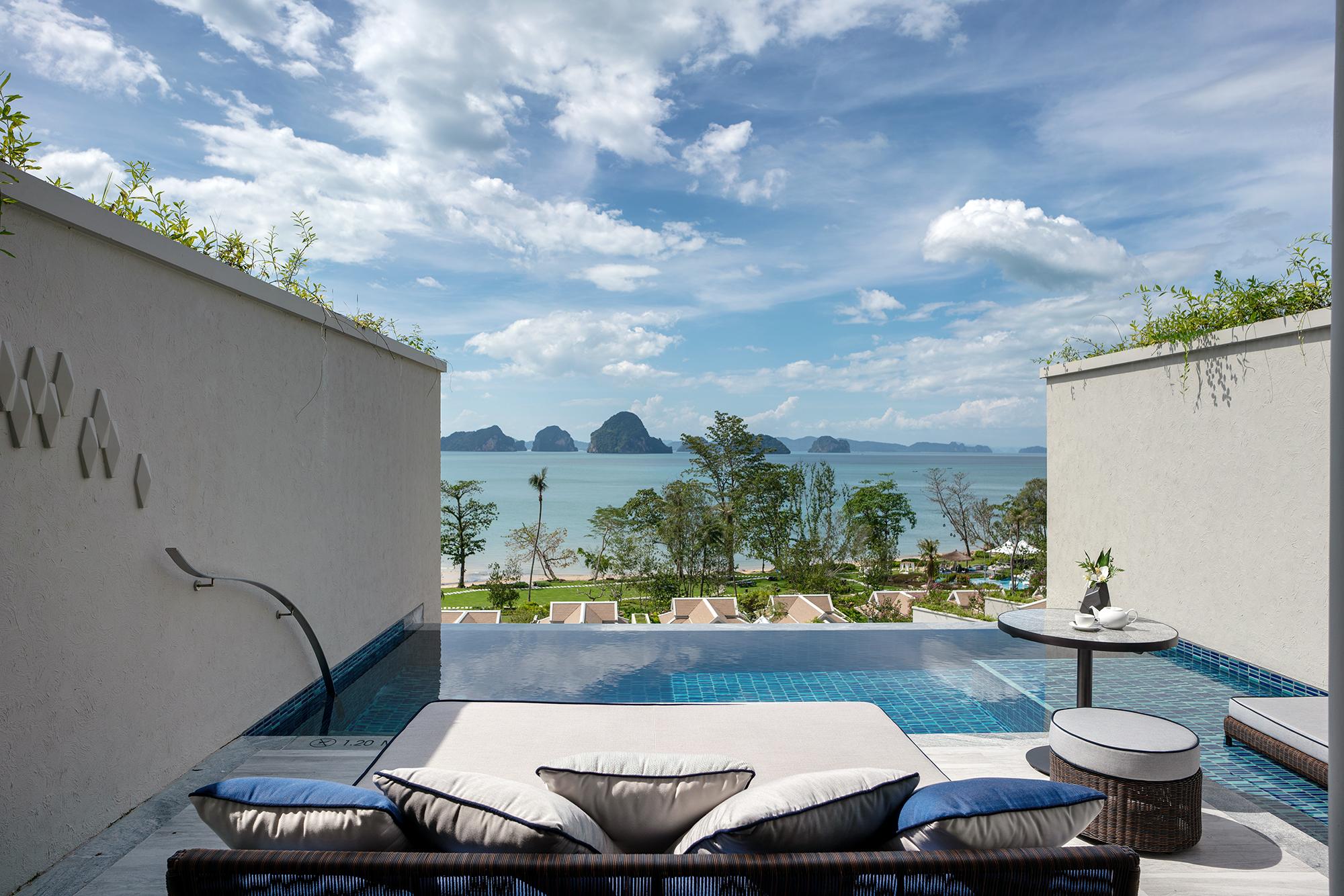 Banyan Tree 5*