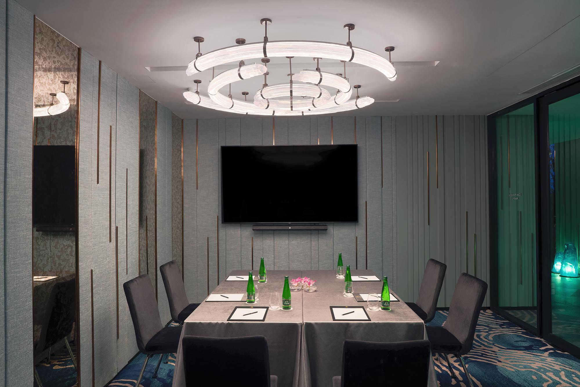 Banyan Tree Hotel 5*
