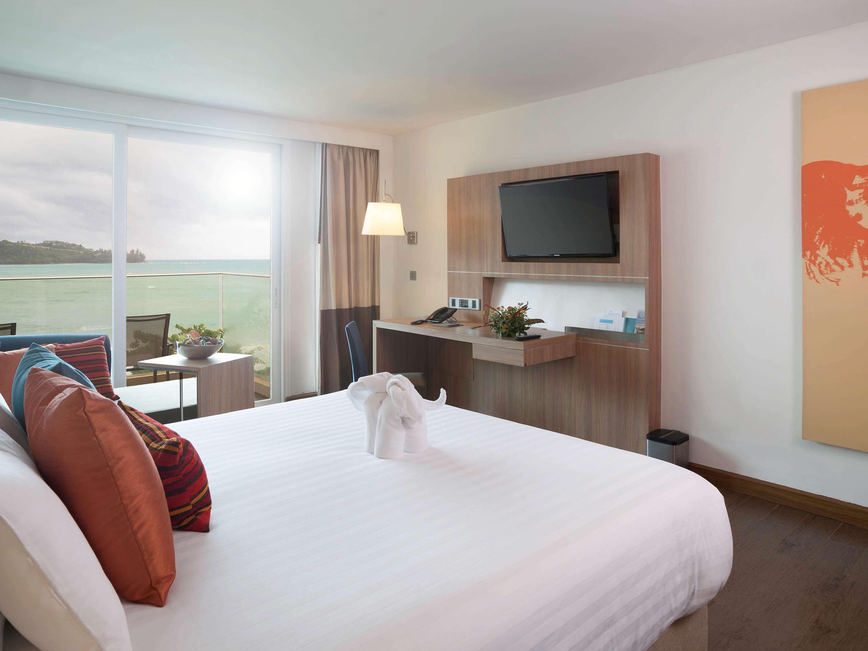 Novotel Phuket Hotel 4*