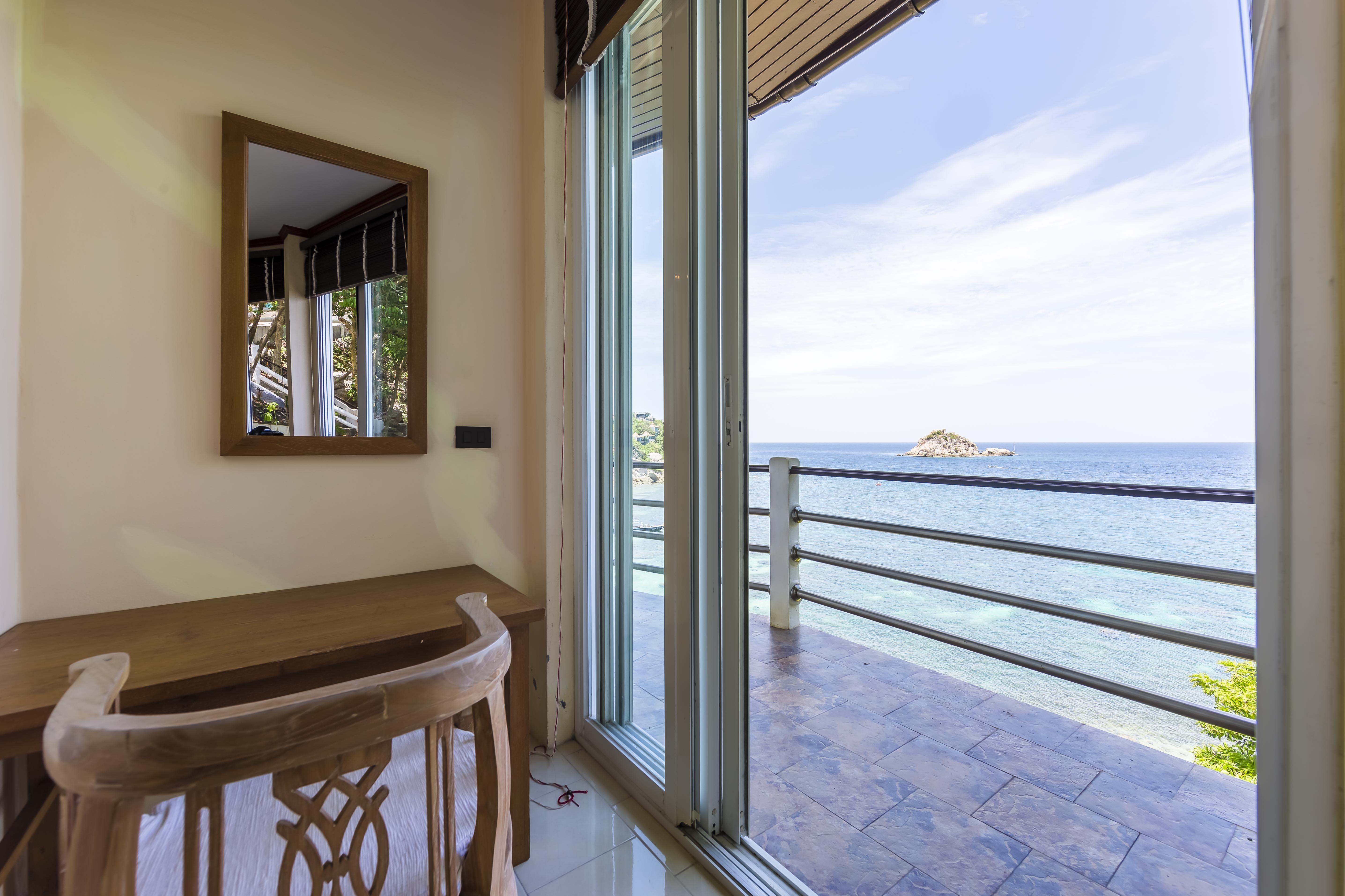 Coral View