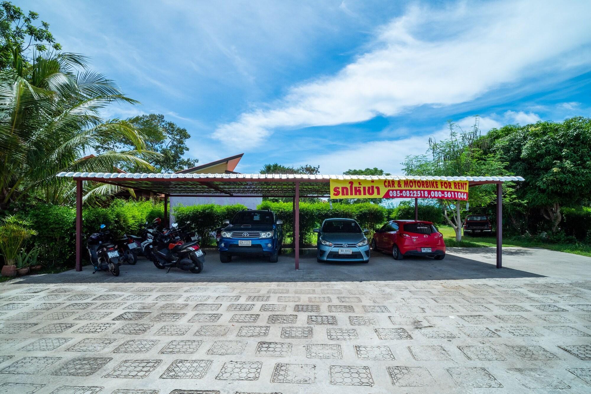 Hotel Oyo 786 Bangsaray Village