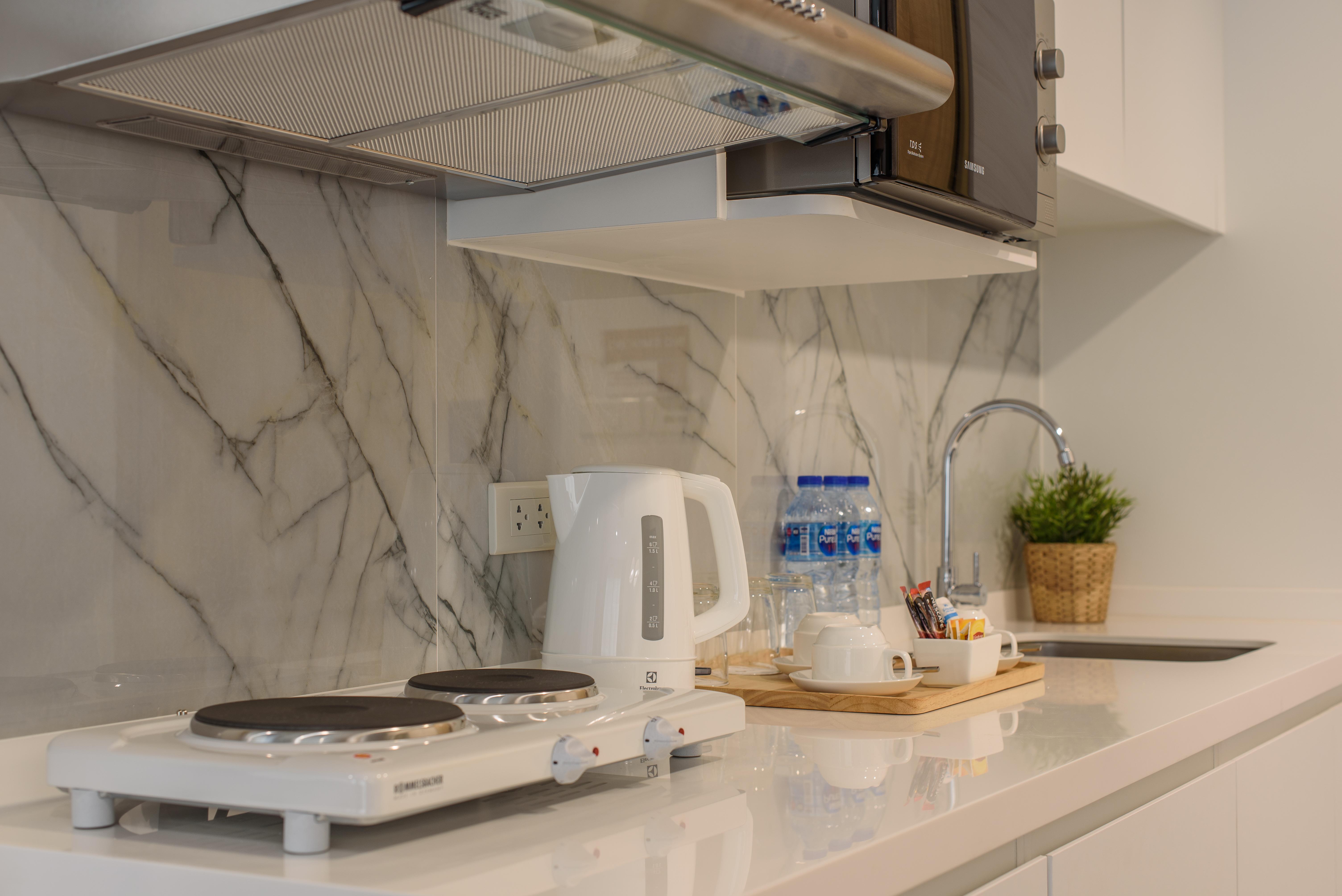 Alix Hotel 4*