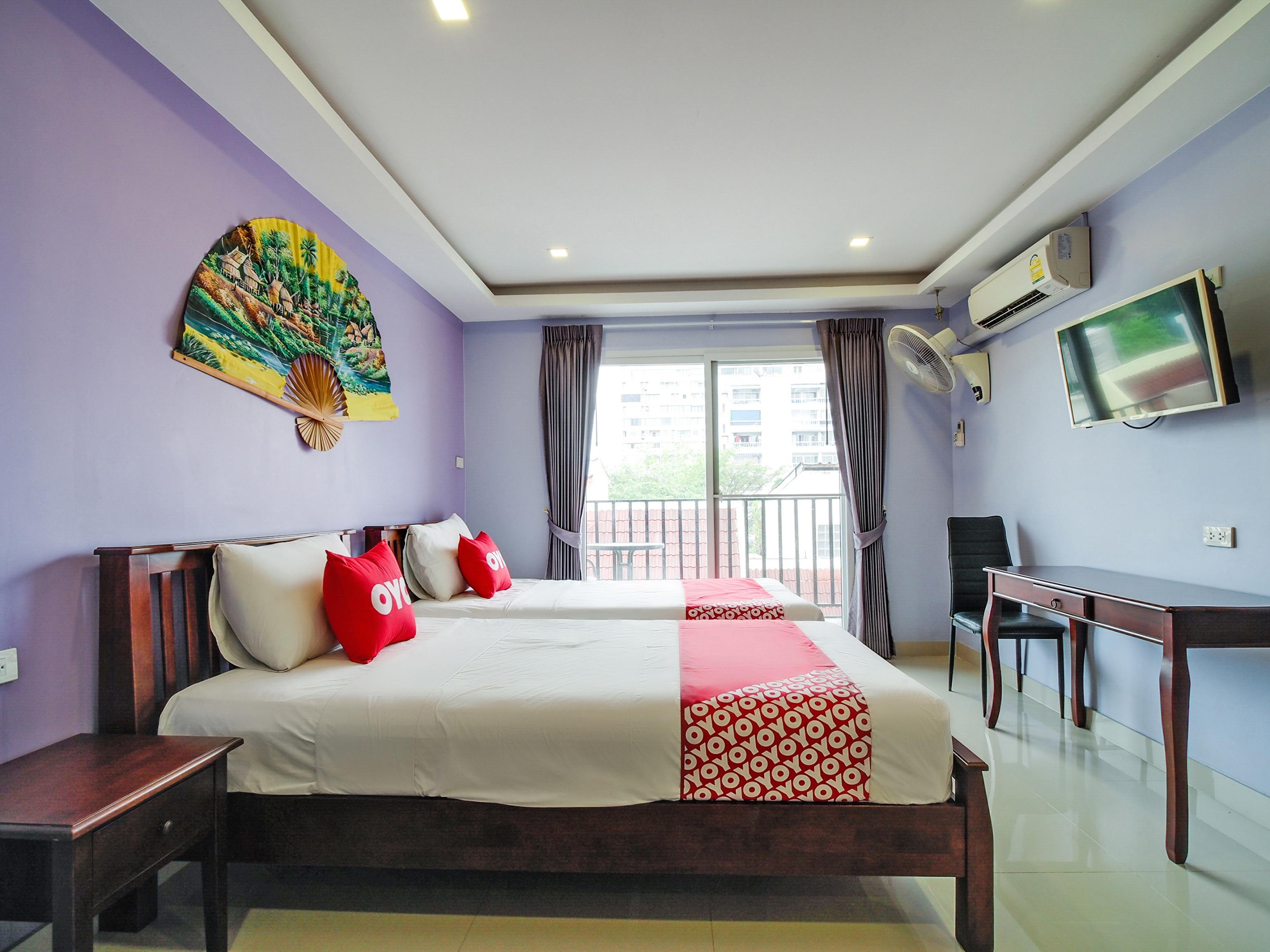 Hotel Patumnak Beach Guesthouse Pattaya