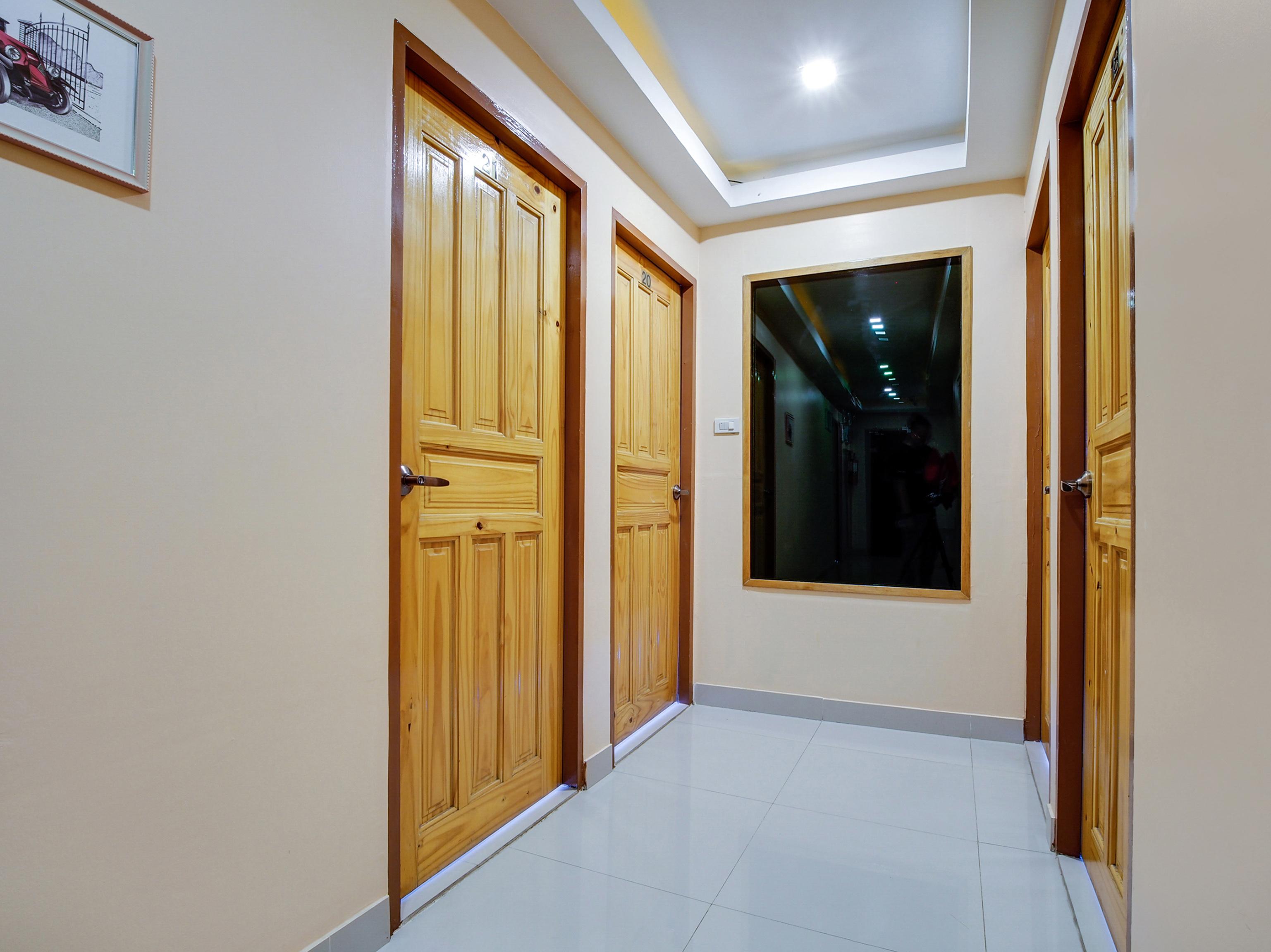 Patumnak Beach Guesthouse Hotel 2*