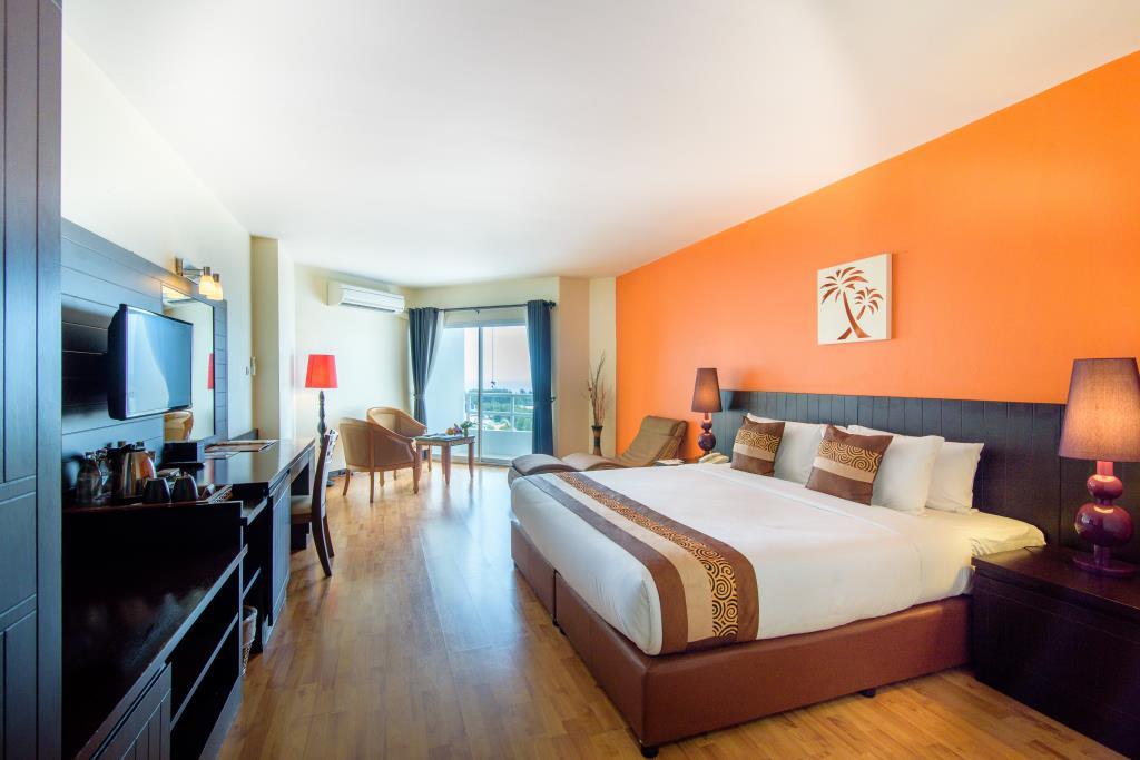 Golden Hotel Cha-Am