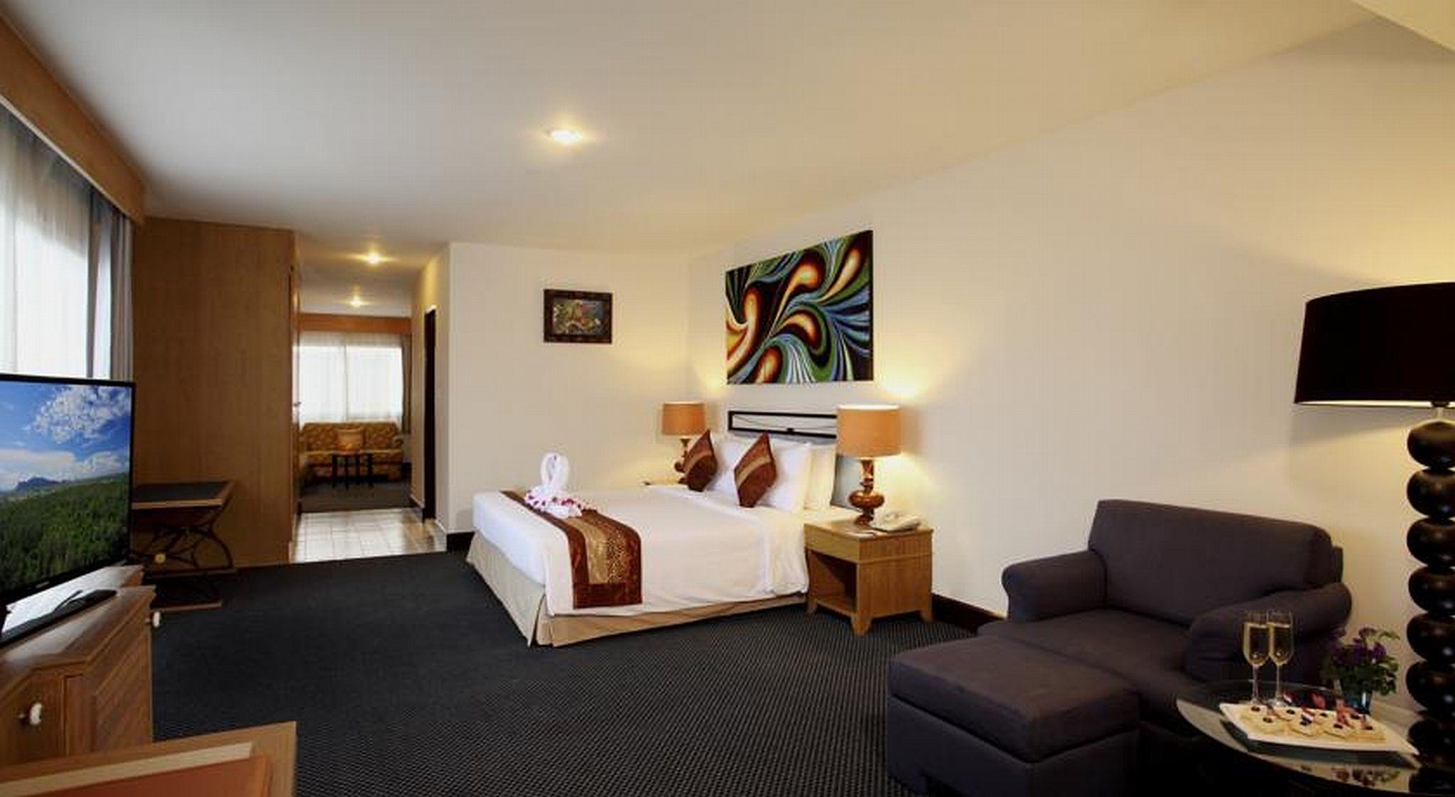 Hotel Golden Cha-Am