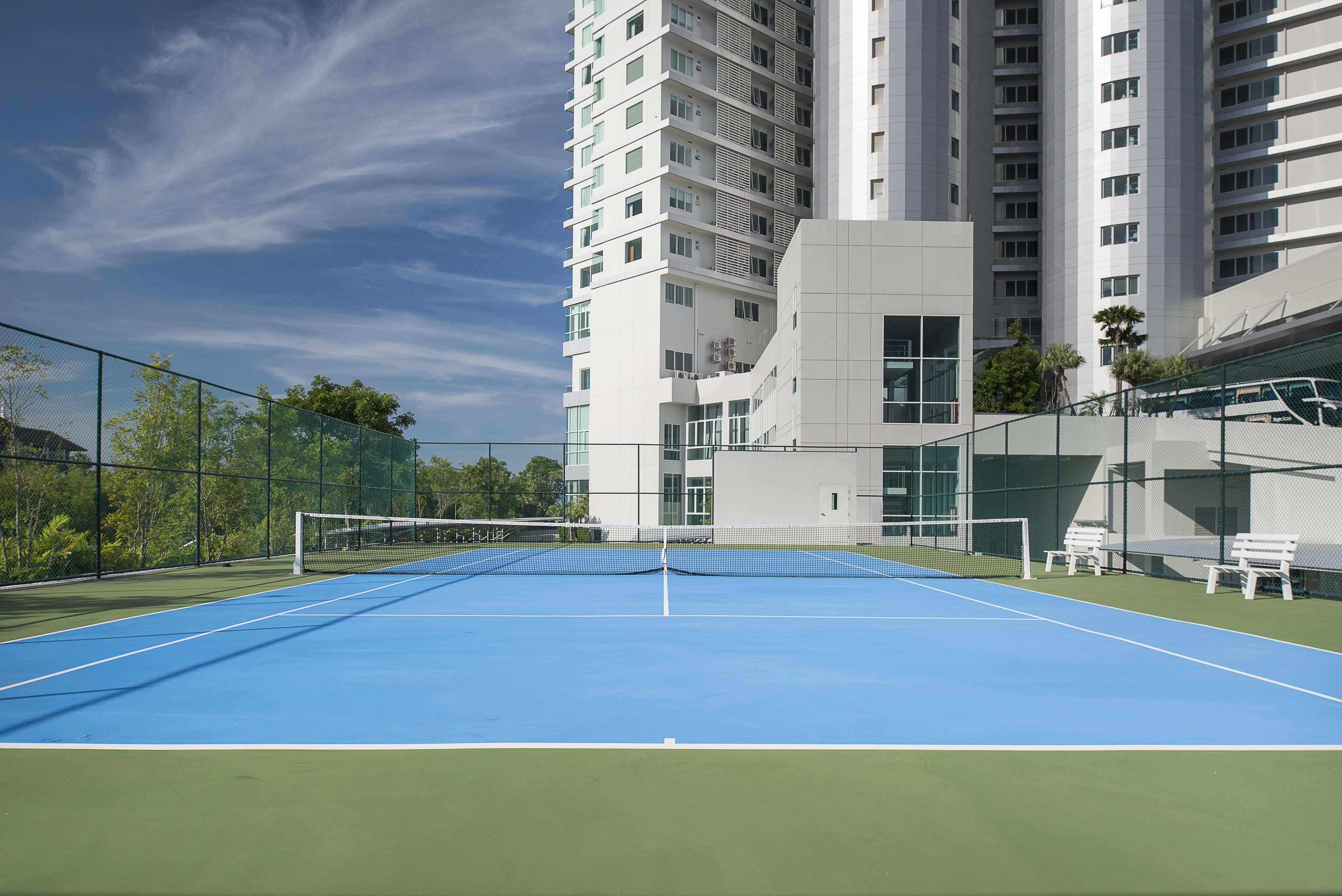 White Residences Pattaya Hotel 4*