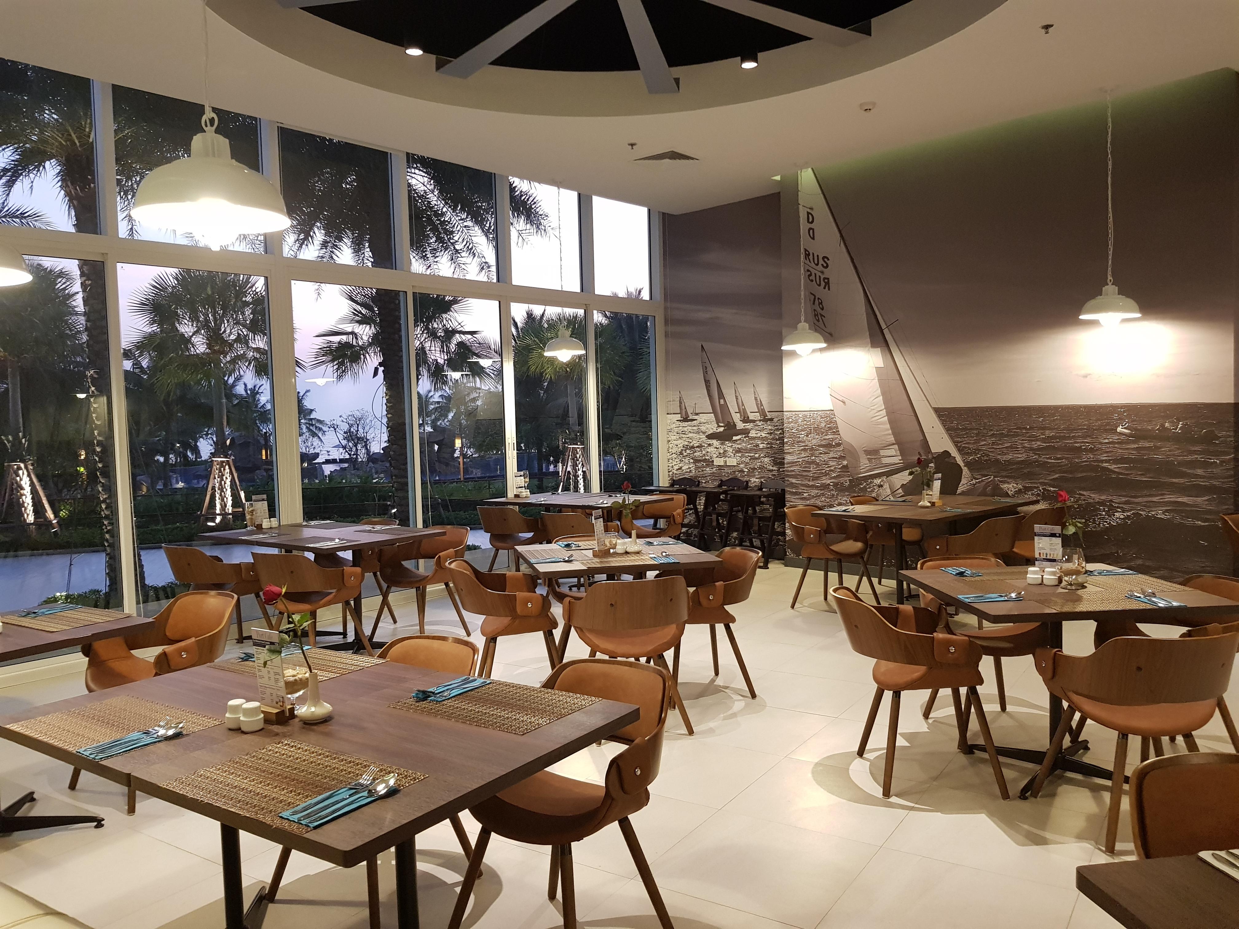 White Residences Pattaya Hotel